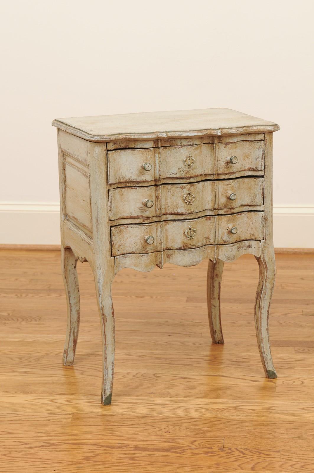 Painted French 1880s Rococo Style Three-Drawer Bedside Chest with Serpentine Front For Sale