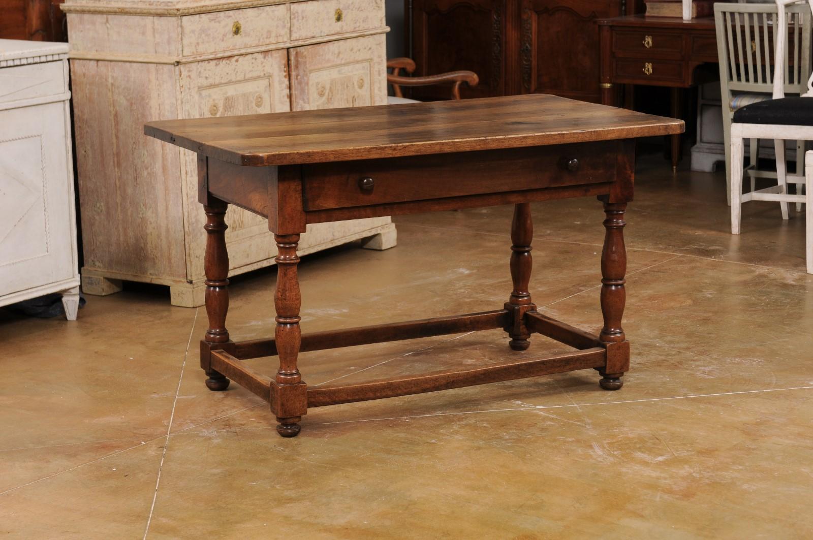 French 1880s Walnut Console Table with Single Drawer and Turned Baluster Legs In Good Condition In Atlanta, GA