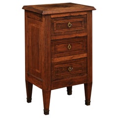 Antique French 1880s Walnut Three-Drawer Chest with Cross-Banding and Tapered Legs