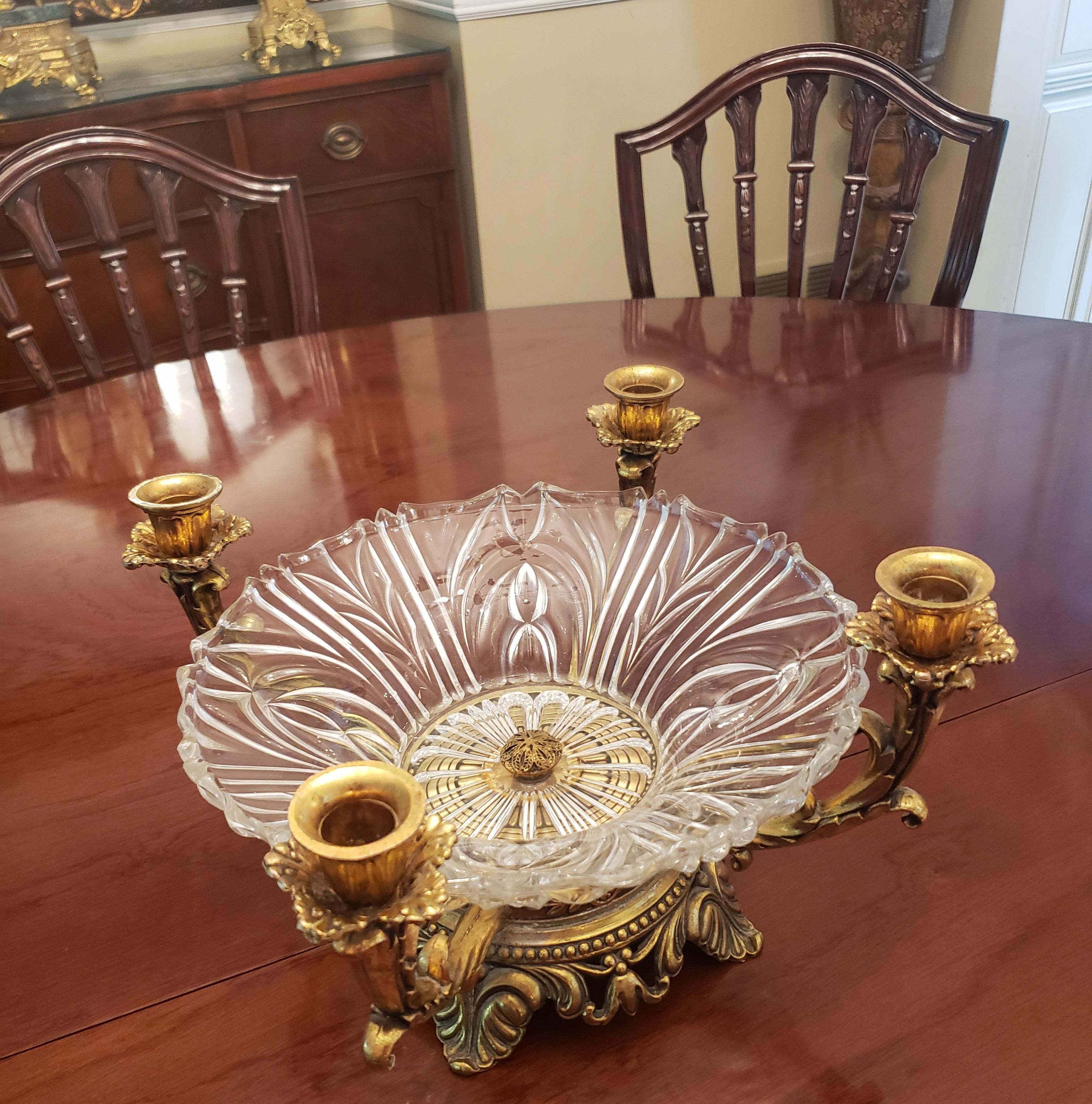 French 1890s Baccarat Gilt Bronze Cut Crystal Glass Candelabra Centerpiece For Sale 1