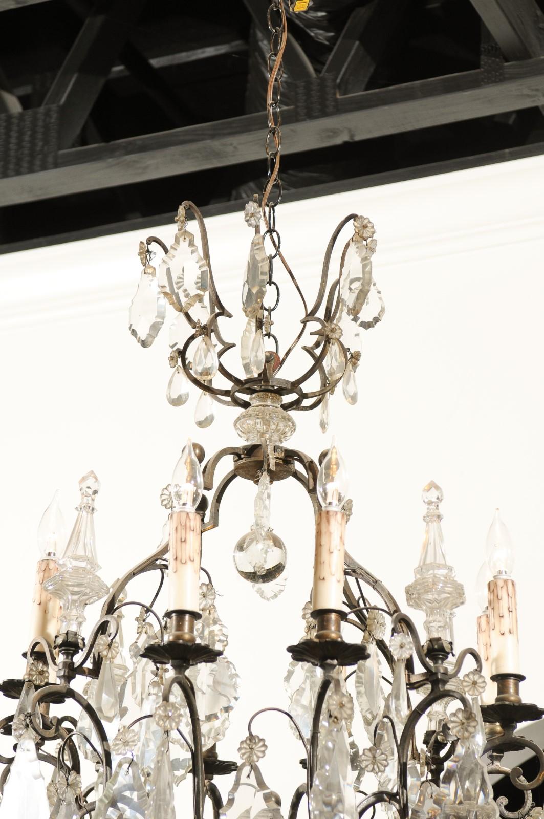 19th Century French 1890s Eight-Light Crystal Chandelier with Bronze Armature and Obelisks For Sale