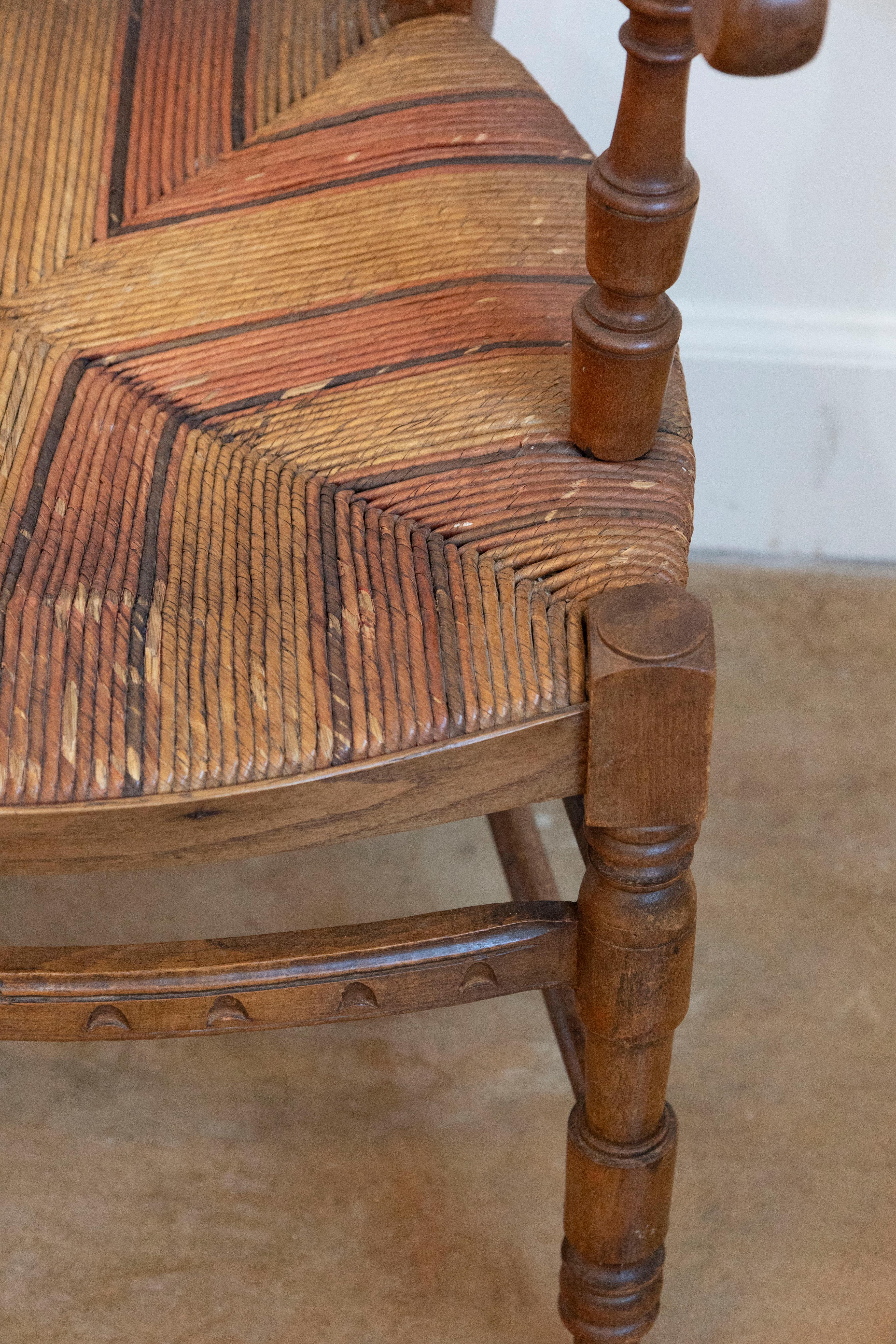 French 1890s Fruitwood Ladder Back Chairs with Straw Seats and Turned Legs For Sale 1