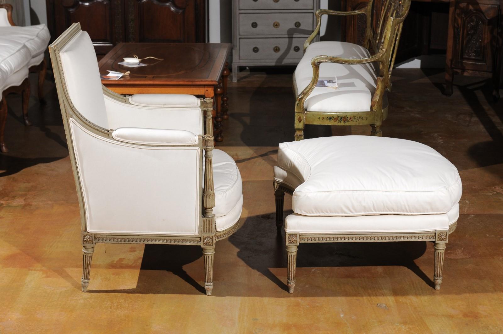 19th Century French 1890s Louis XVI Style Carved Two-Part Duchesse Brisée with Upholstery