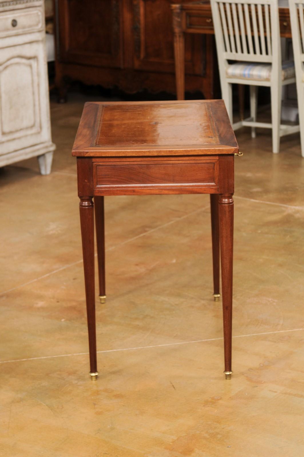 French 1890s Louis XVI Style Mahogany Two-Drawer Bureau Plat with Leather Top 9