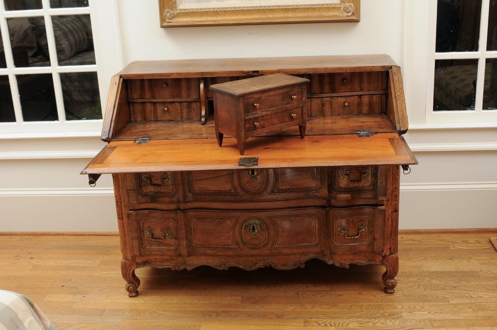 French 1890s Miniature Walnut Chest with Two Drawers and Tapered Legs In Good Condition In Atlanta, GA