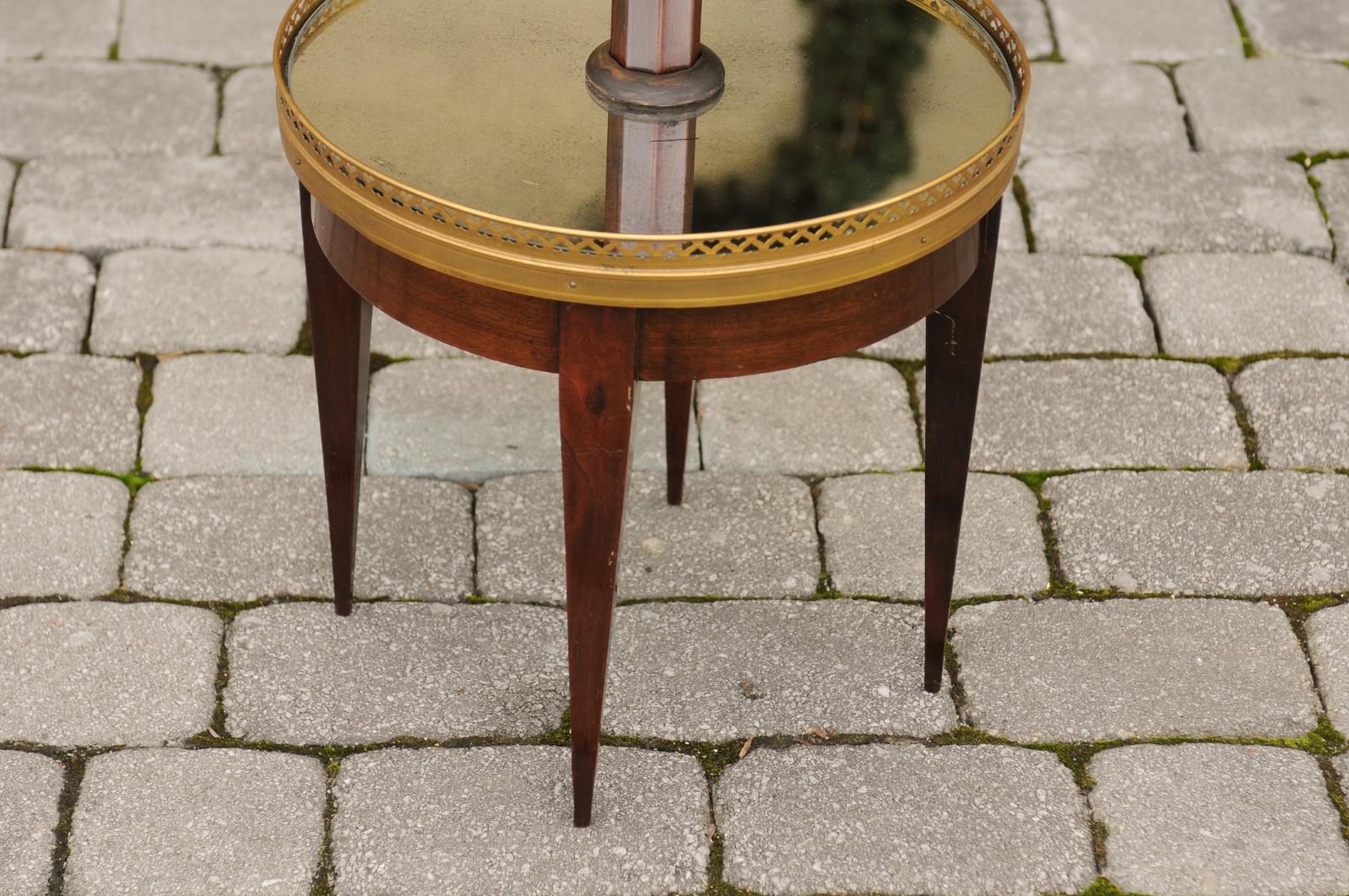 French 1890s Tiered Dumbwaiter Mirrored Table with Pierced Brass Galleries For Sale 1
