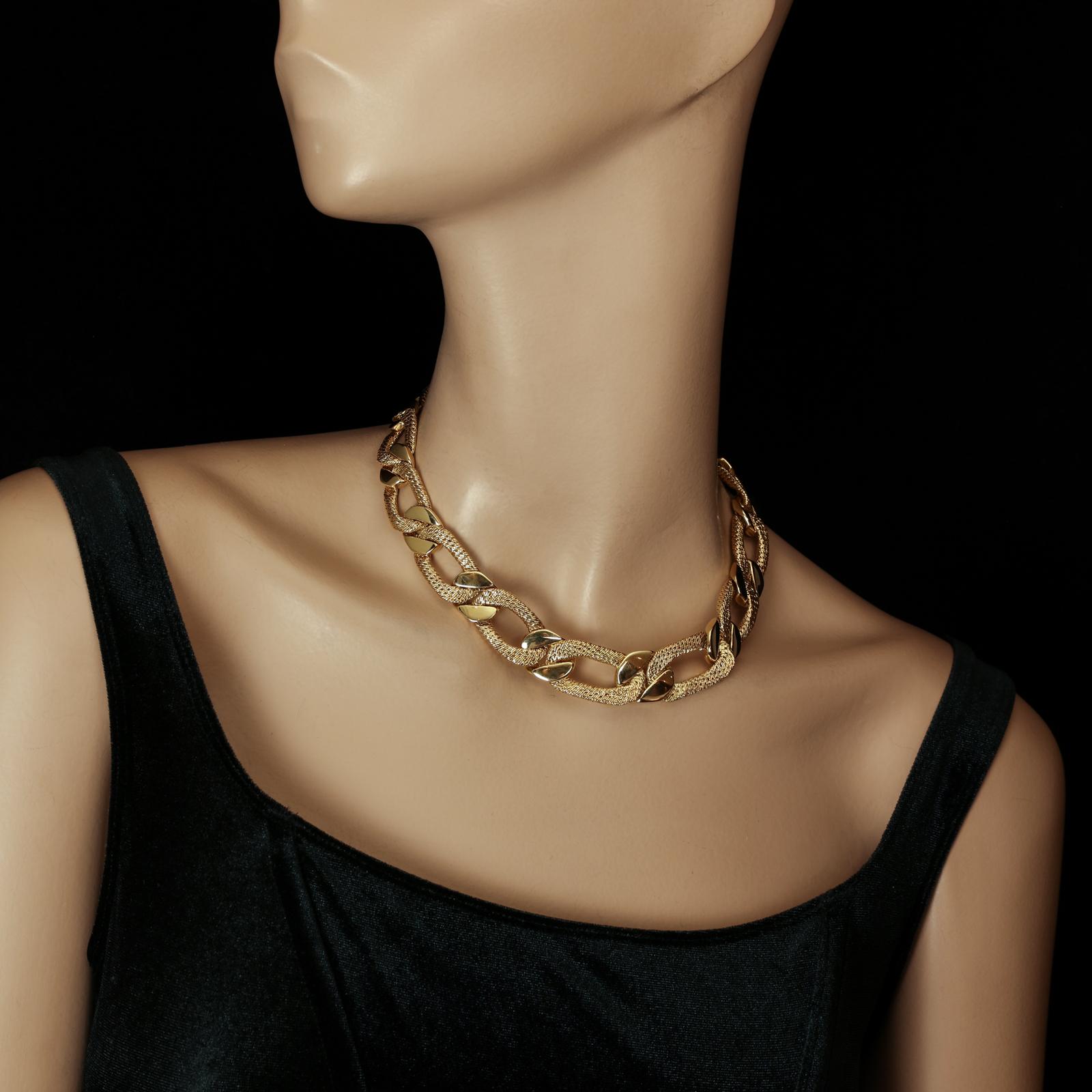Post-War French 18 Carat Gold Necklace Woven/Polished Curb Gourmette by Cartier, 1972