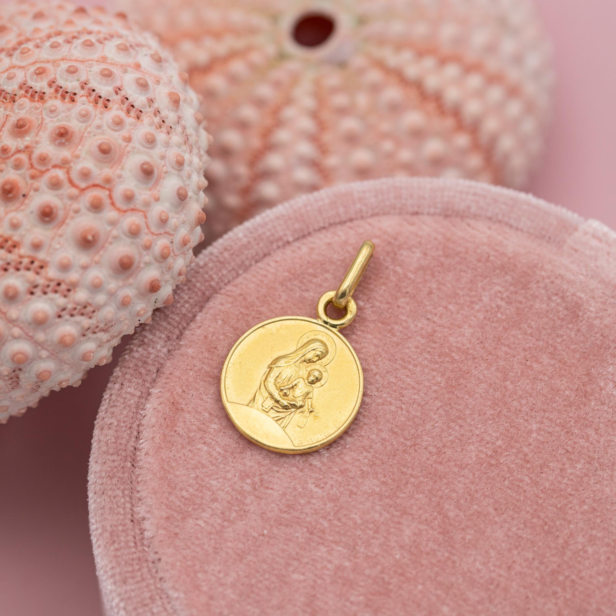 French 18k Double sided Vintage solid yellow gold Catholic Augis pendant charm 1