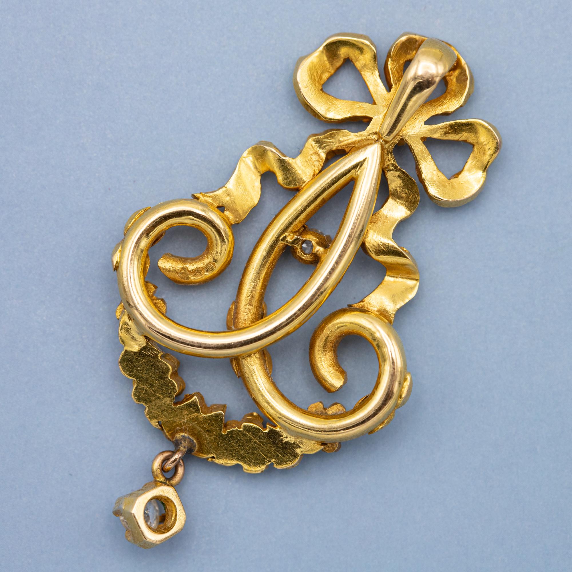 Französischer 18k außergewöhnlicher Jugendstil-Anhänger - 18 Karat Massivgold - Florales Design (Art nouveau)