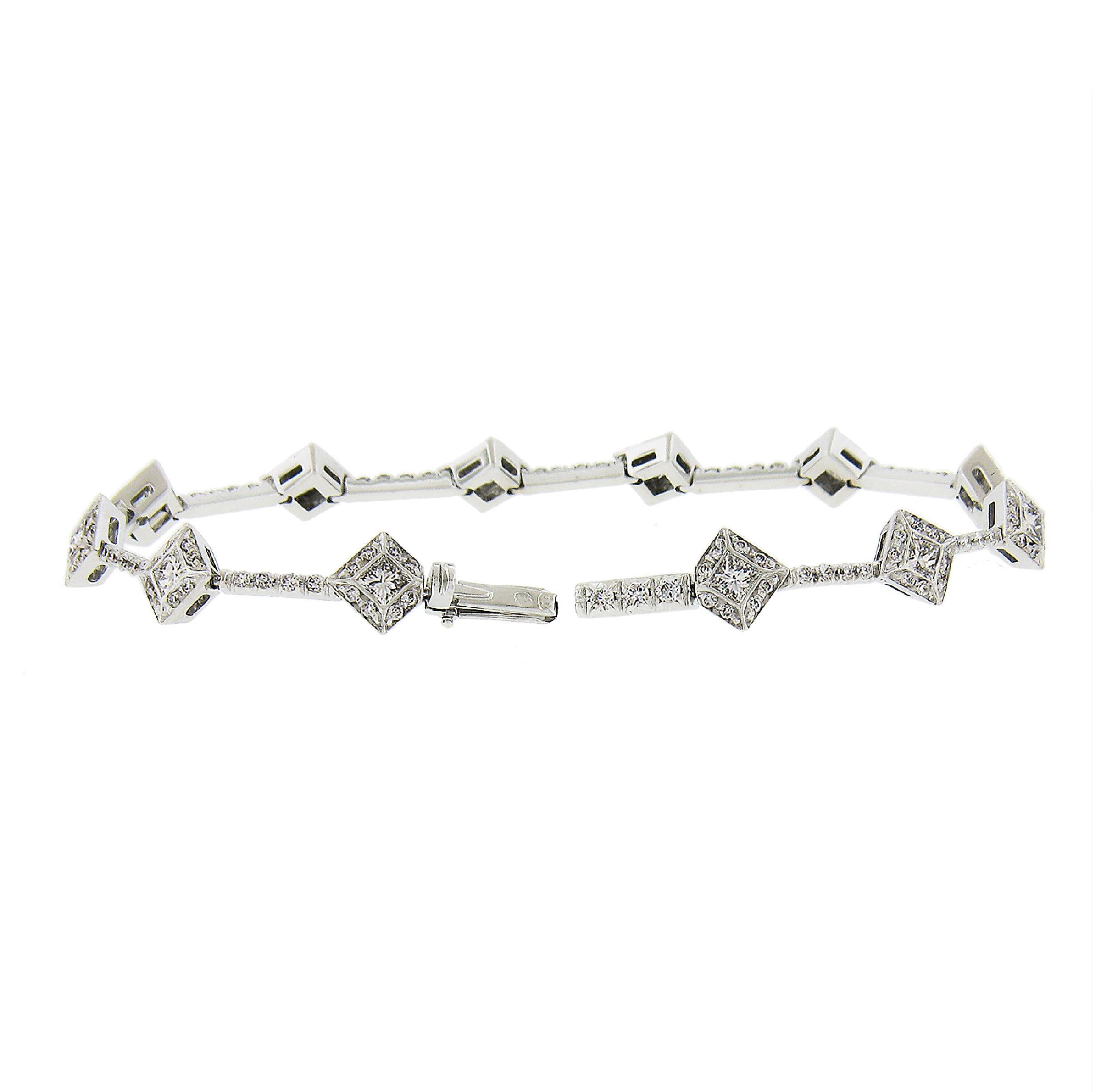 Women's French 18k Gold 3ctw Princess & Round Diamond Geometric Line Statement Bracelet For Sale