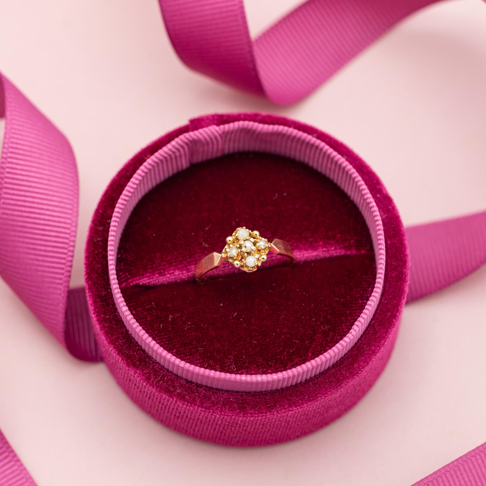 Round Cut French 18k gold antique flower ring - Napoleon III - Victorian pearl jewel