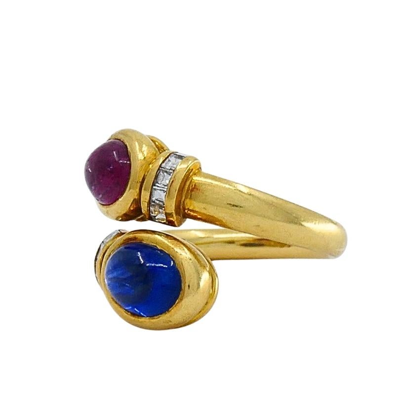 Taille mixte Or français 18k  Bague bypass rubis saphir diamant en vente