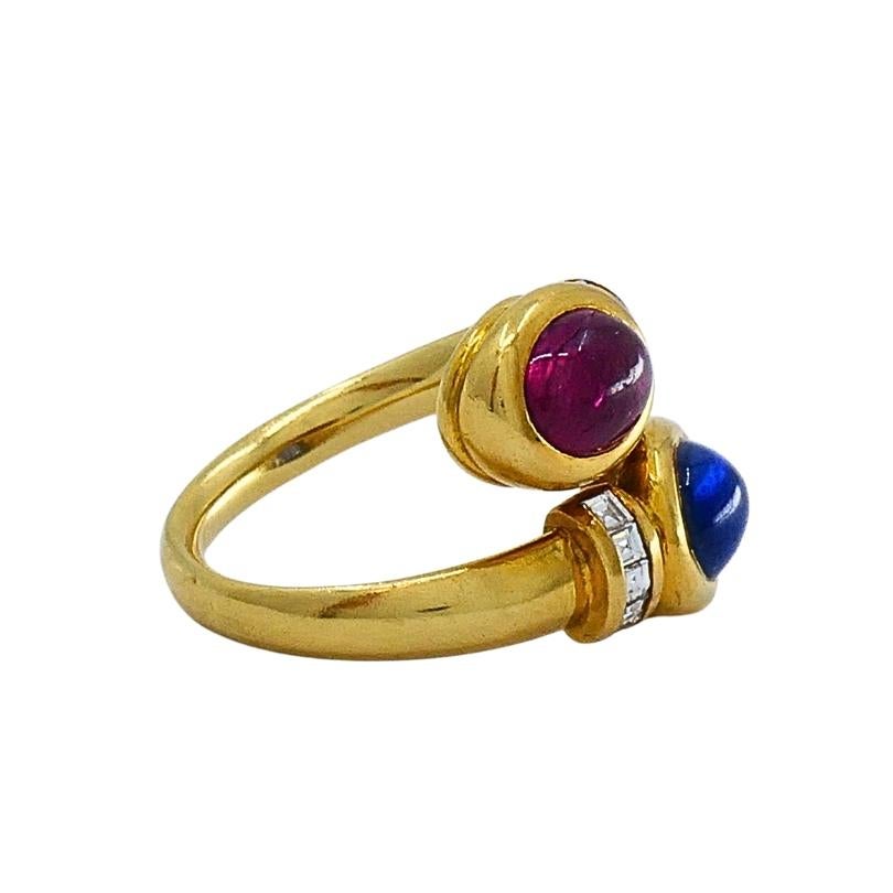 Or français 18k  Bague bypass rubis saphir diamant Bon état - En vente à Beverly Hills, CA