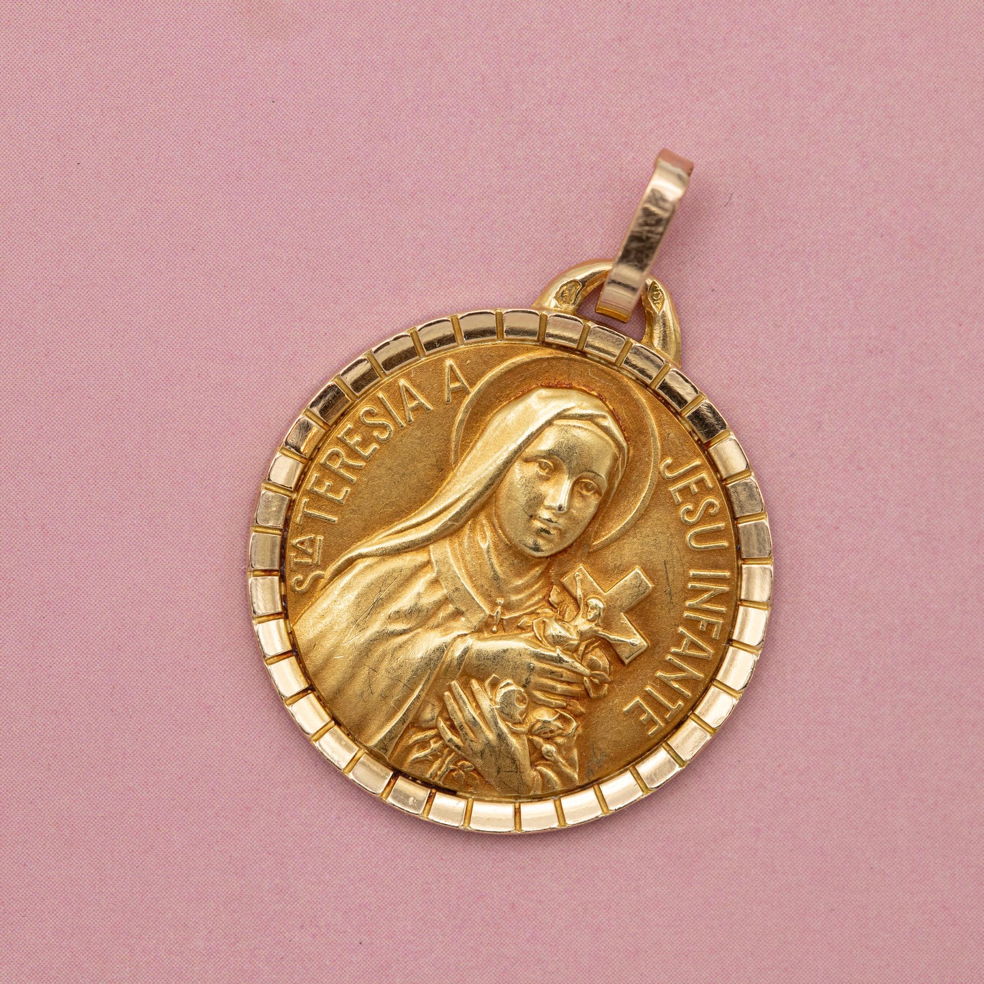 French 18k gold Saint Thérèse charm - Large Therese pendant - Sancta Teresia  2