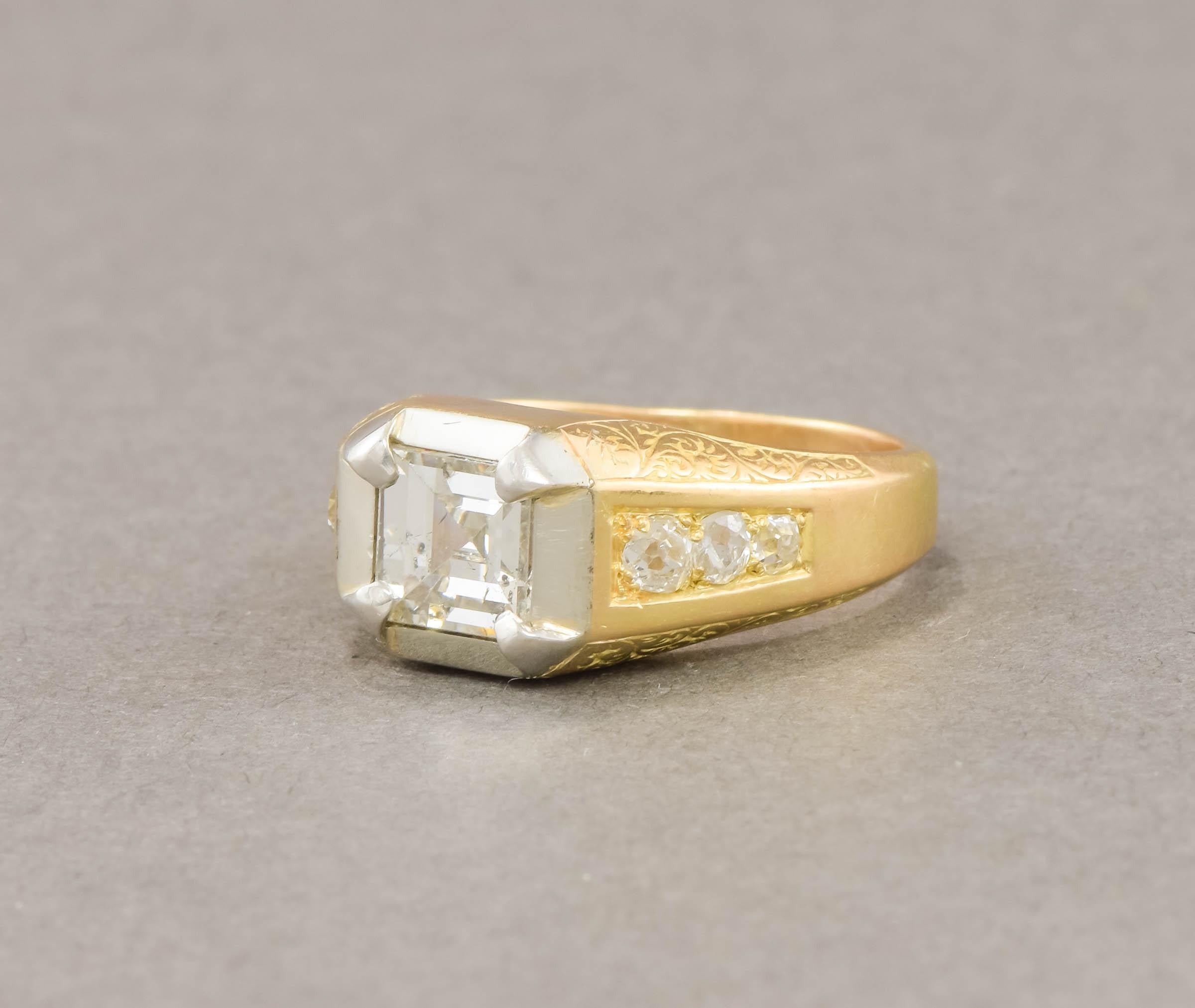 Bague en or 18K à diamants taillés à l'ancienne avec gravure à la main, 1,73 ctw en vente 1