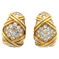 French 18 Karat Half-Hoop Huggie Earrings, 106 6.18 Carats VS F-G Diamonds