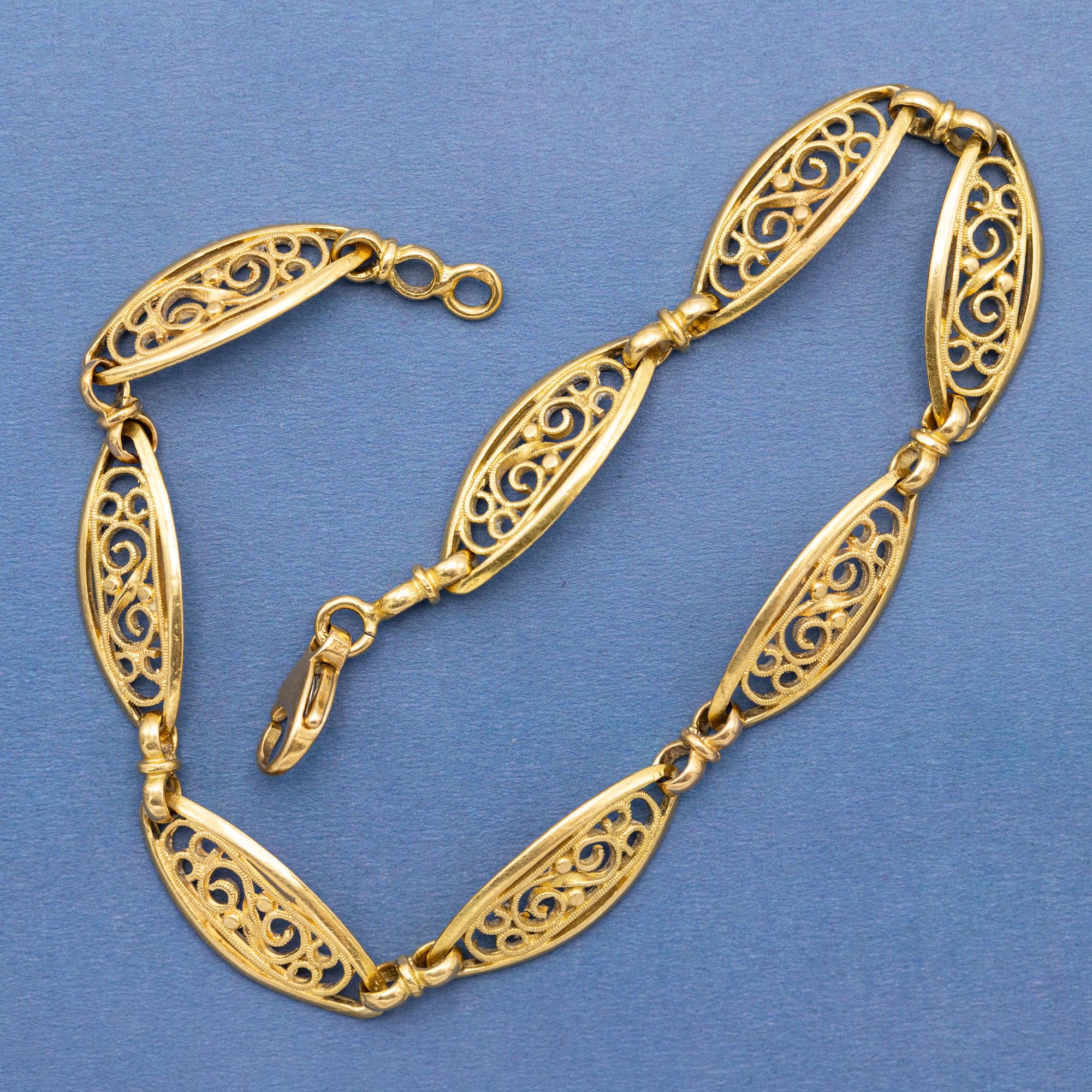 French 18k solid gold filligree chain bracelet, 1940's romantic sautoir bracelet 5