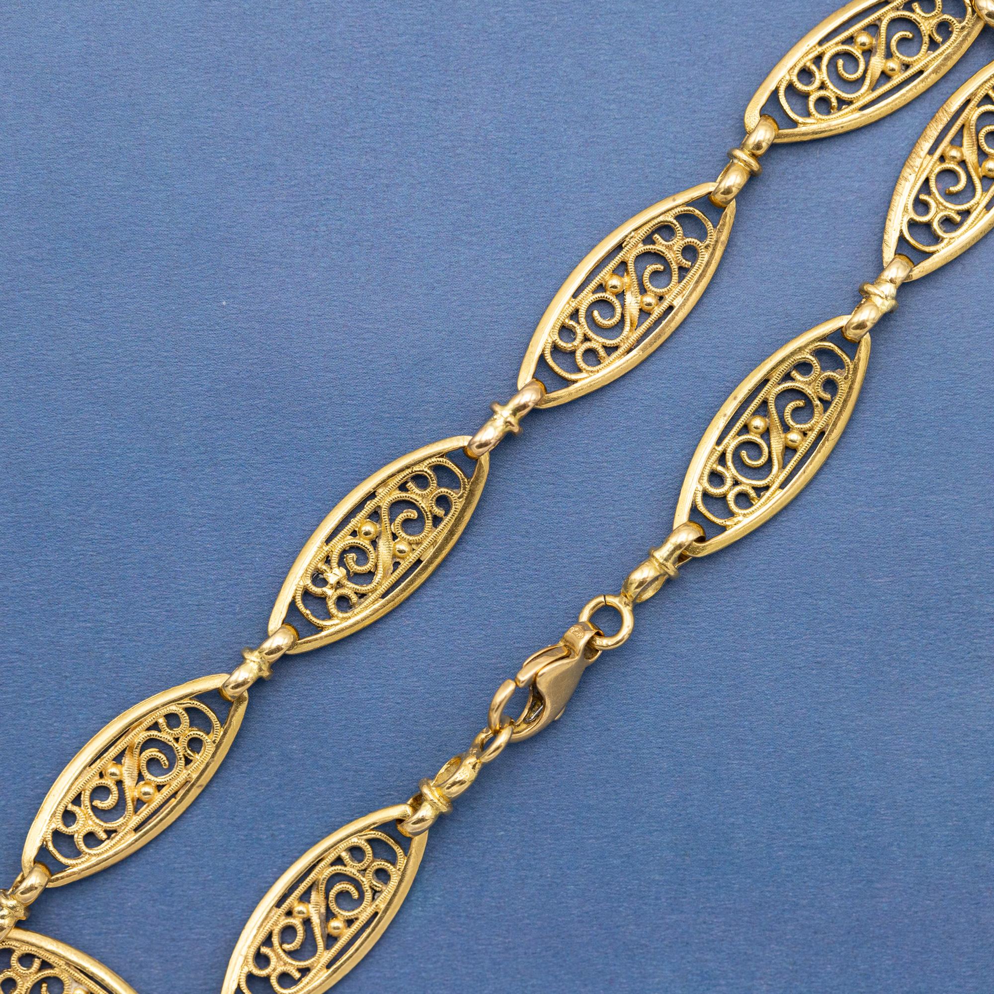 Women's or Men's French 18k solid gold filligree chain bracelet, 1940's romantic sautoir bracelet
