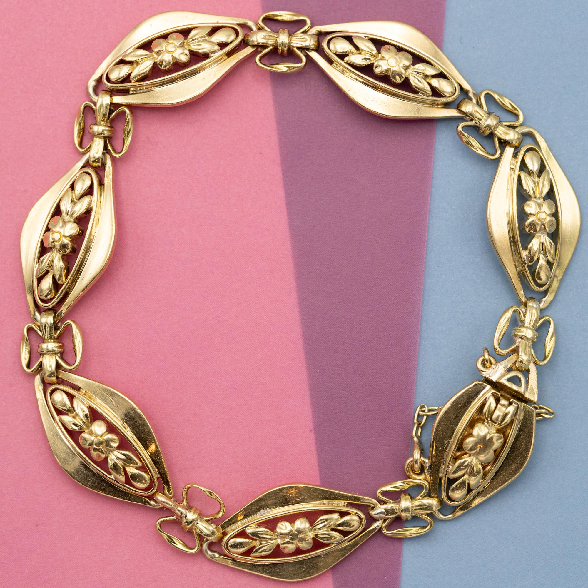 Retro French 18k solid gold floral chain bracelet - 1940's romantic sautoir bracelet