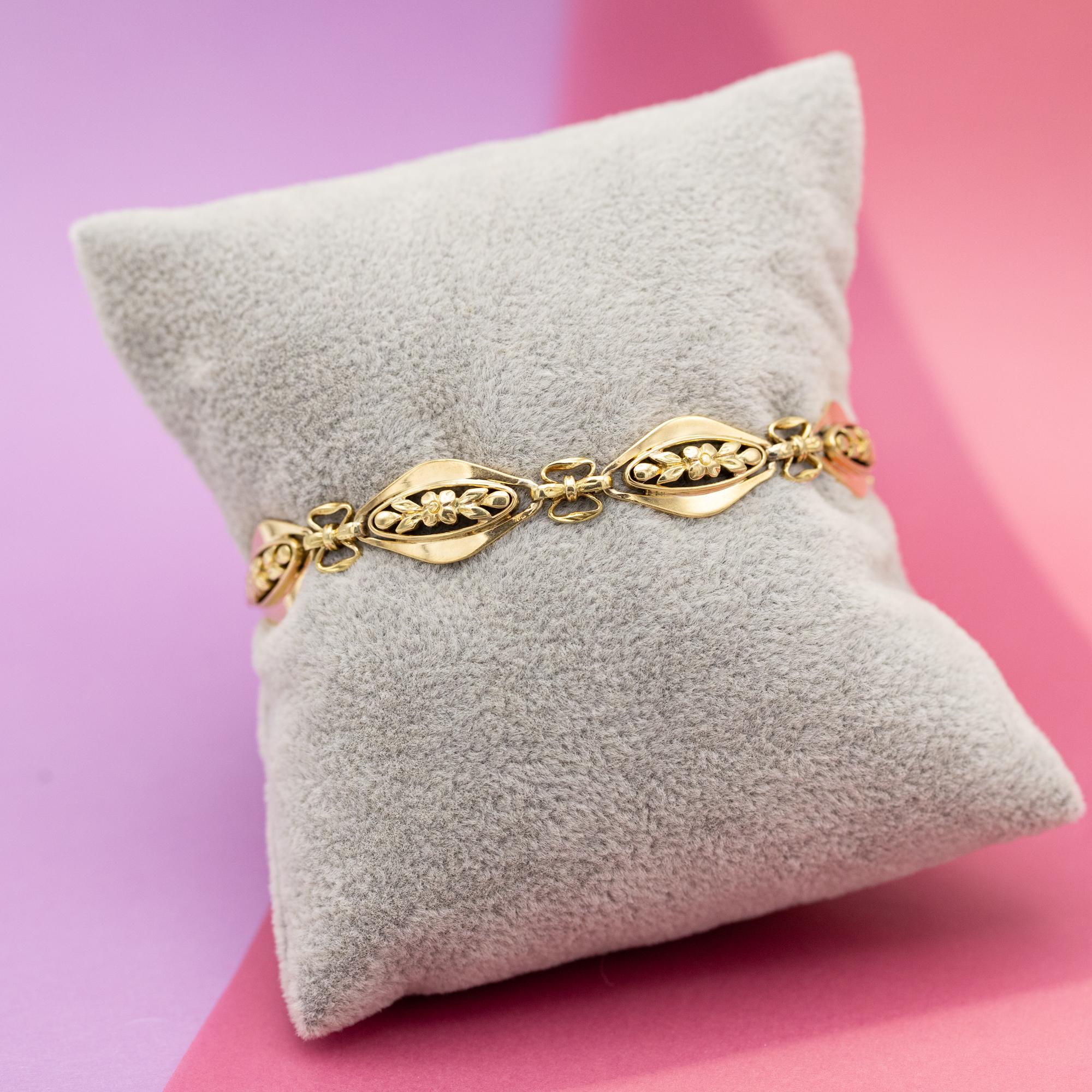French 18k solid gold floral chain bracelet - 1940's romantic sautoir bracelet 2