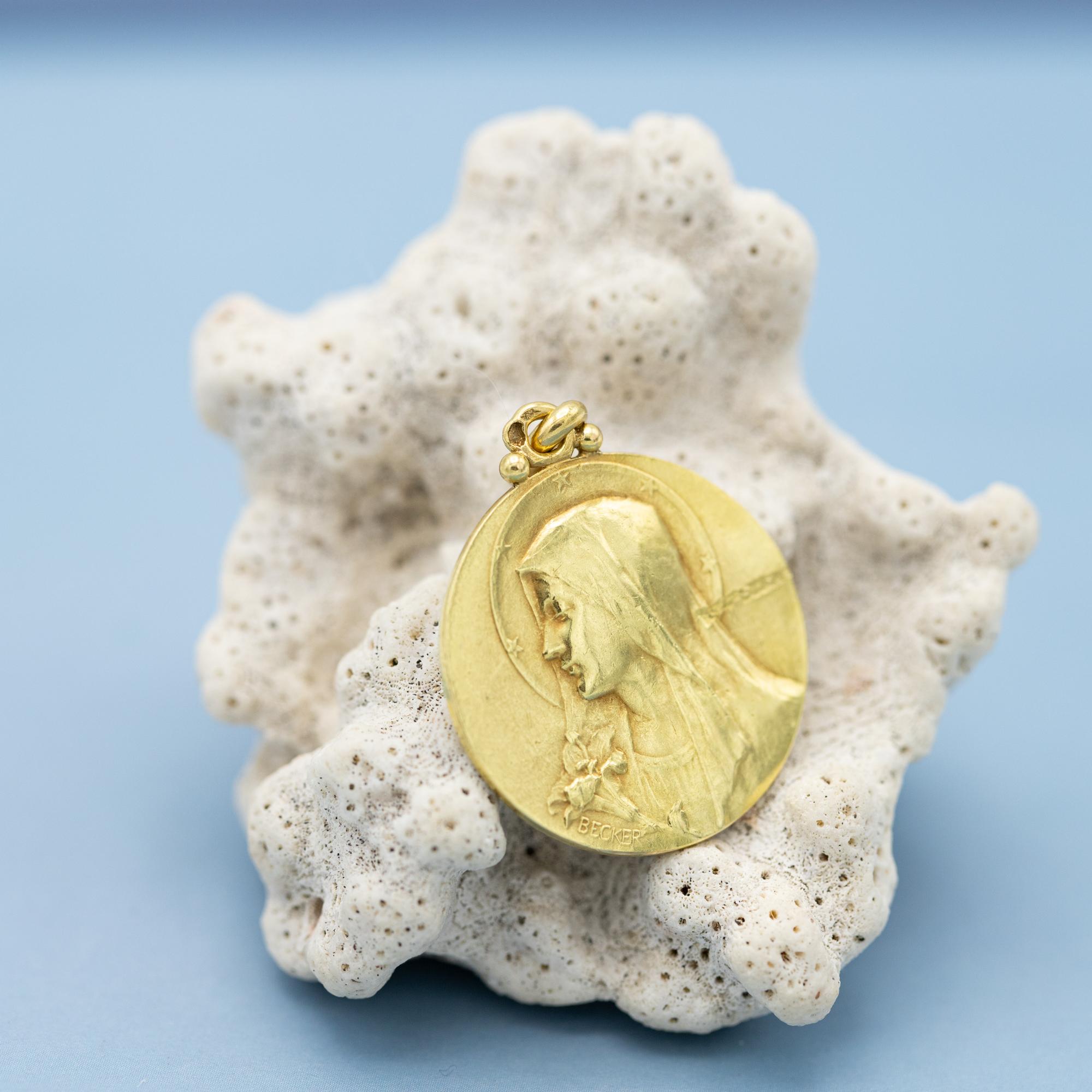 French 18K solid gold pendant - Virgin Mary charm - Lily - Catholic medallion 2