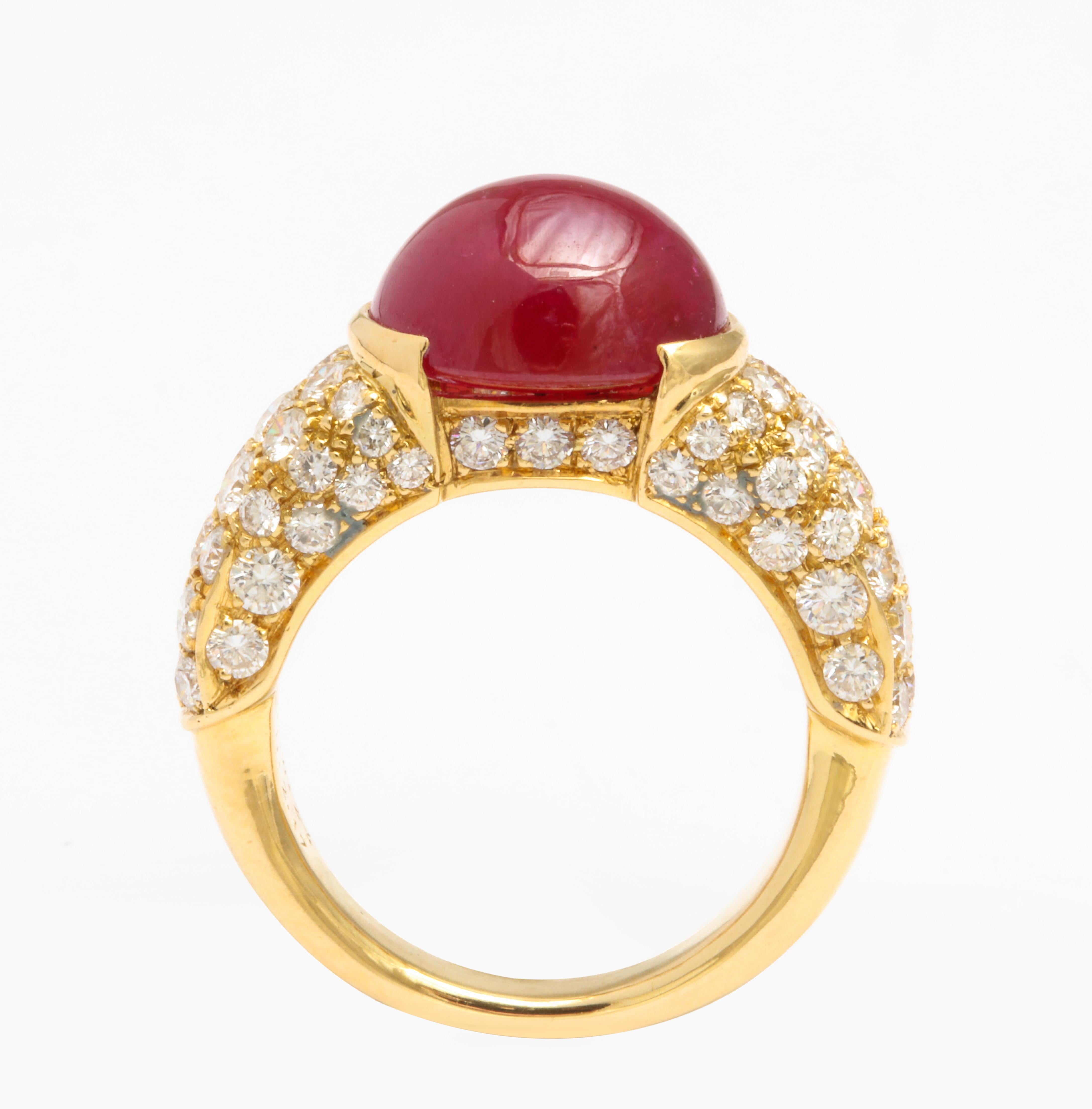 French 18 Karat Yellow Gold Cabochon No Heat Ruby and Pave Diamond Ring For Sale 3