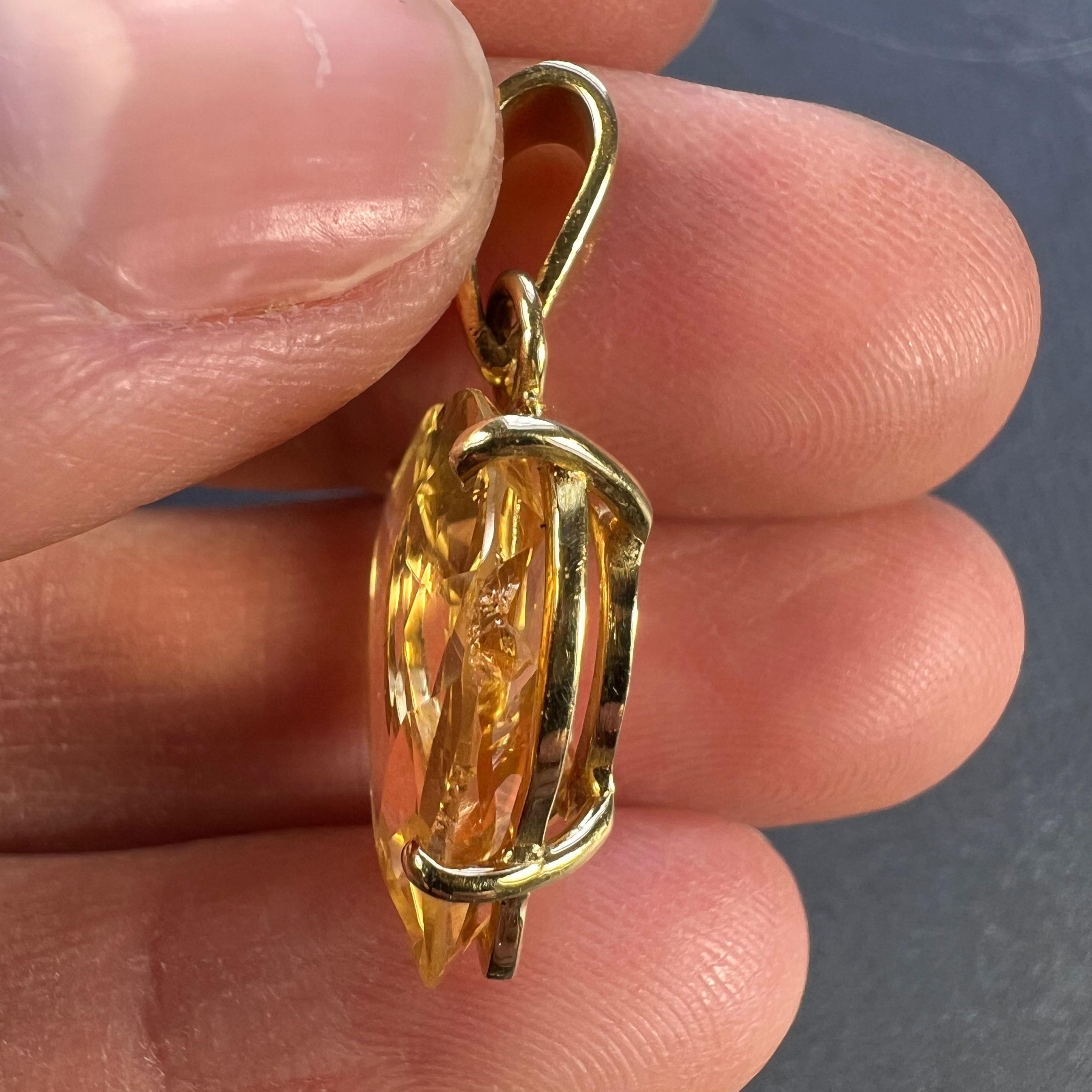 French 18k Yellow Gold Citrine Witch's Heart Charm Pendant For Sale 1