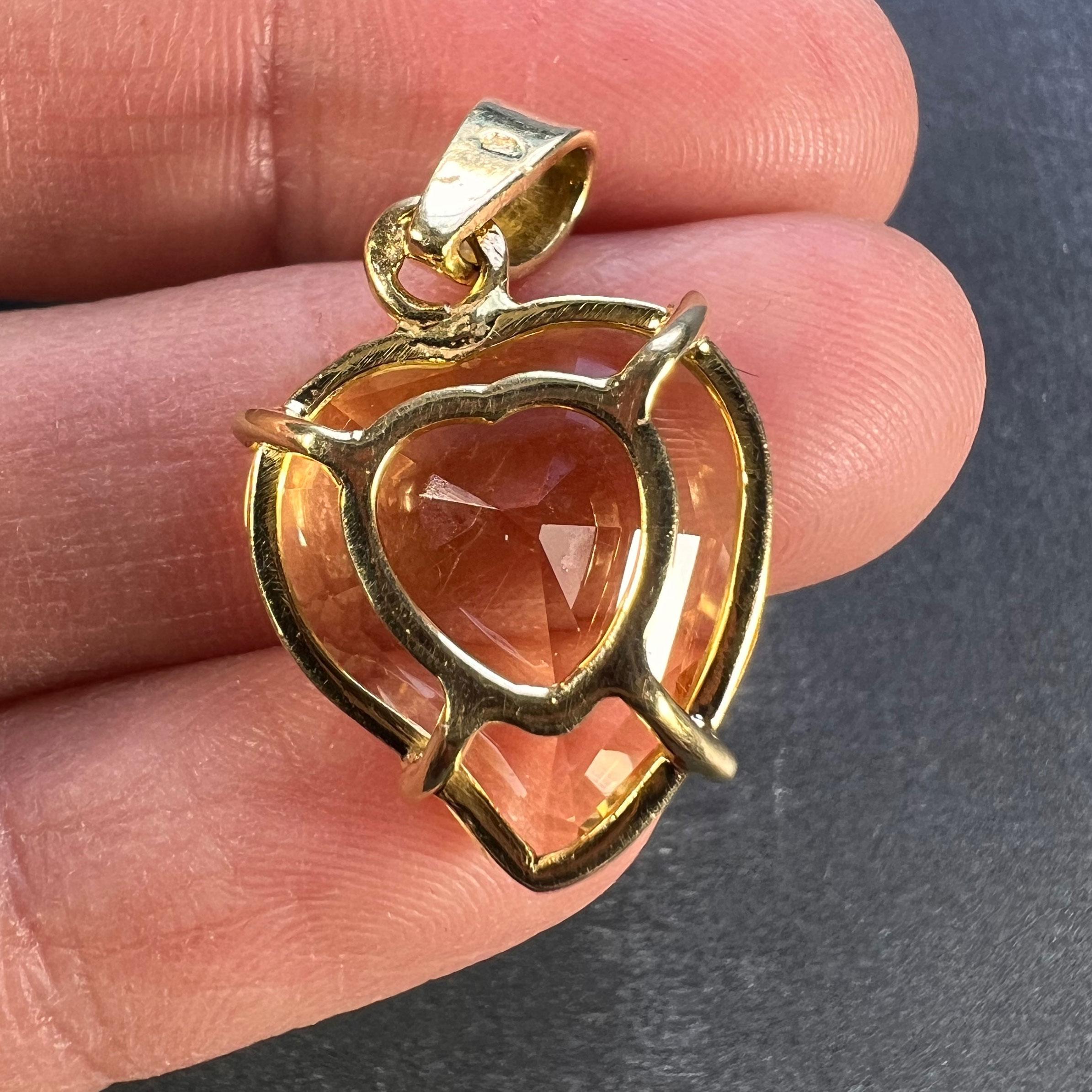 French 18k Yellow Gold Citrine Witch's Heart Charm Pendant For Sale 2