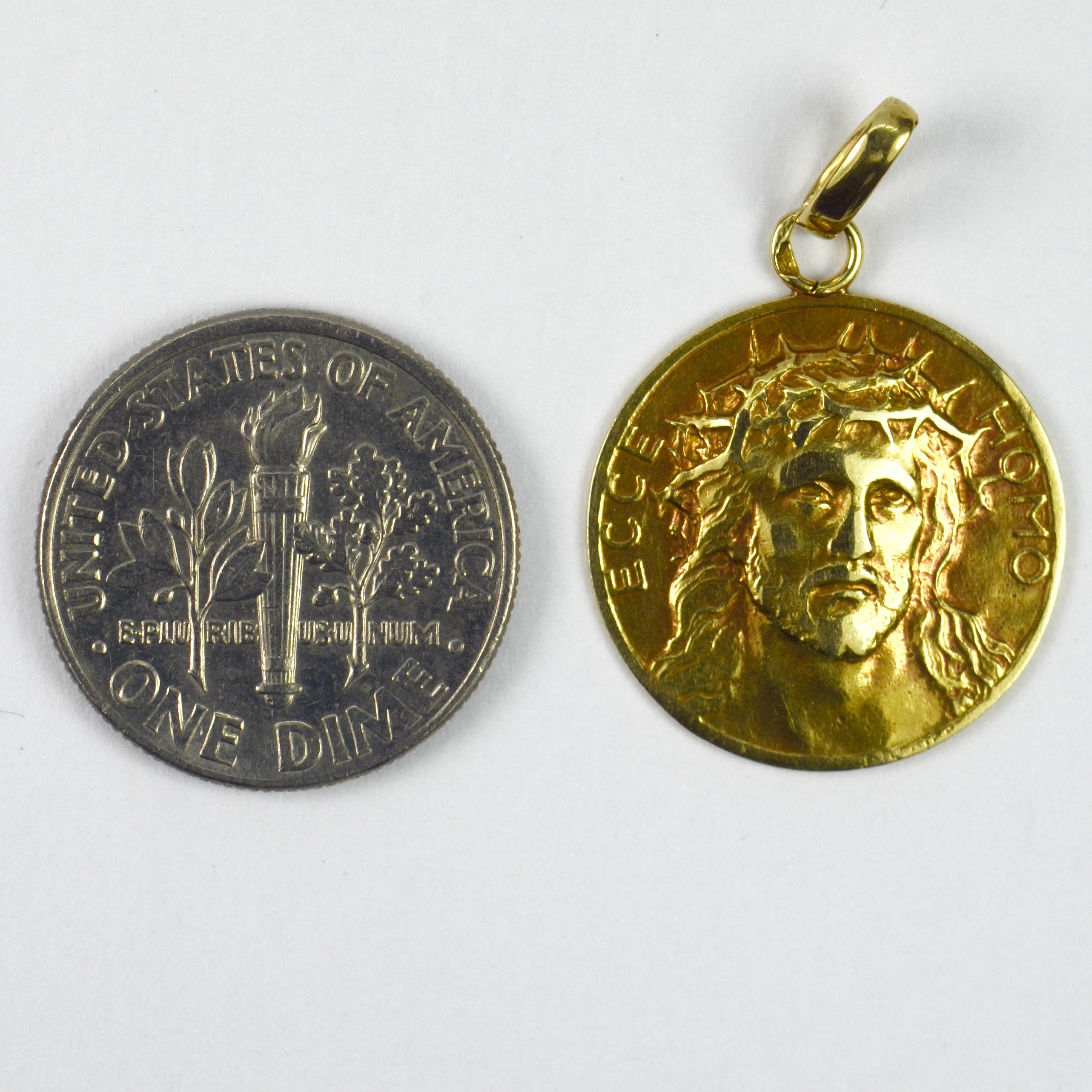 French 18 Karat Yellow Gold Ecce Homo Jesus Christ Crown of Thorns Charm Pendant In Good Condition In London, GB