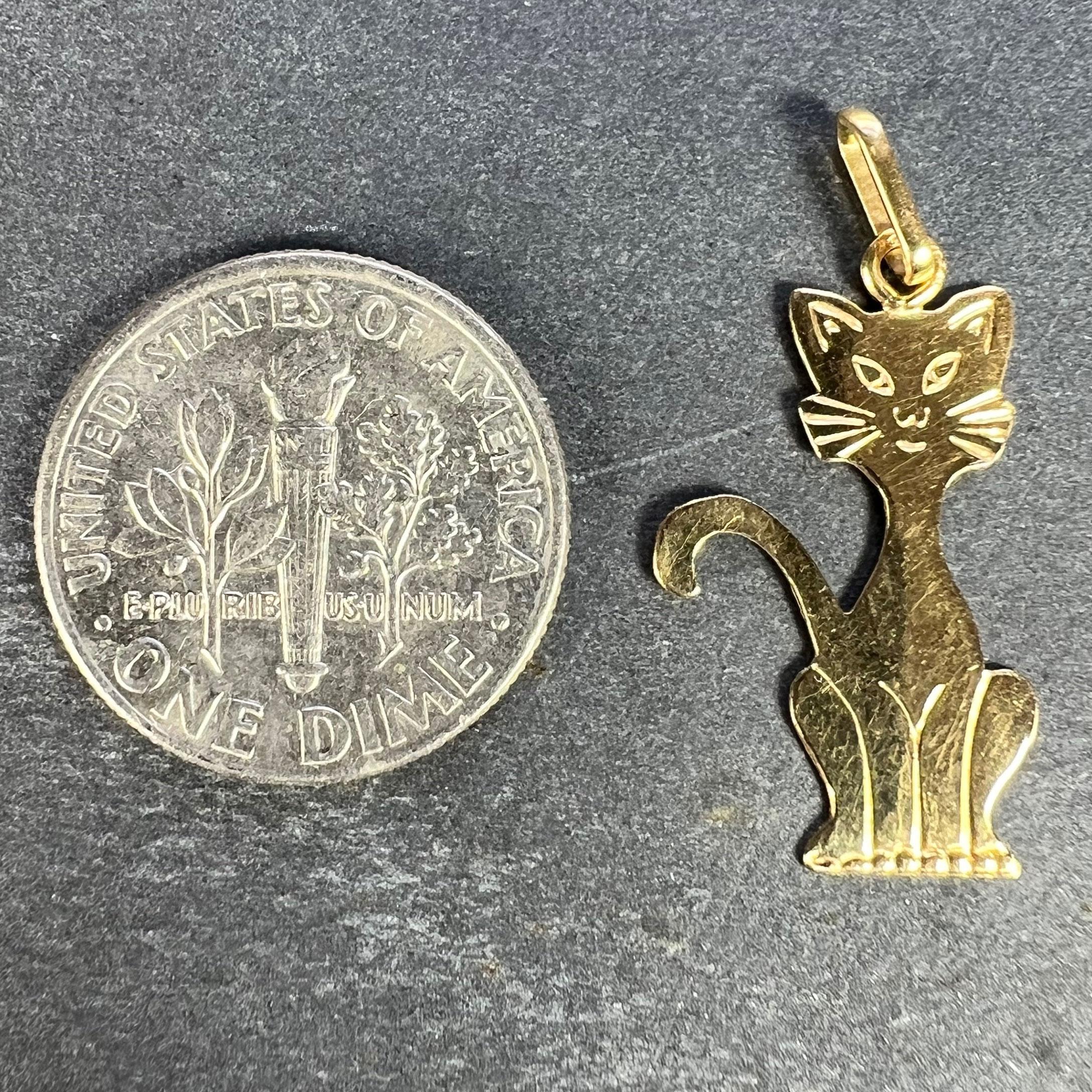 French 18K Yellow Gold Engraved Cat Charm Pendant For Sale 6