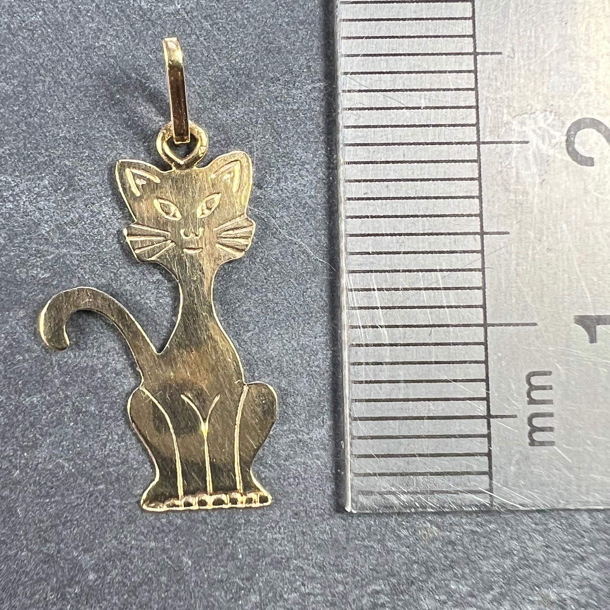 French 18K Yellow Gold Engraved Cat Charm Pendant For Sale 5