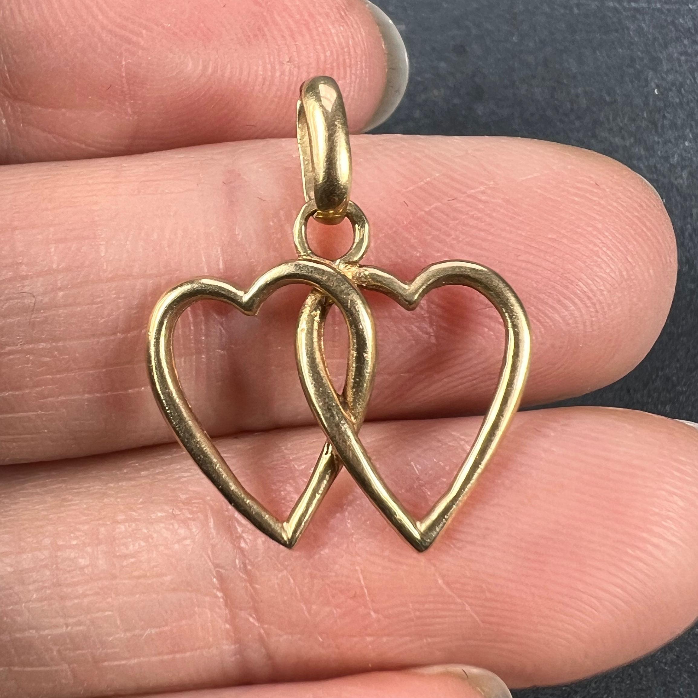 French 18k Yellow Gold Entwined Love Hearts Charm Pendant For Sale 2