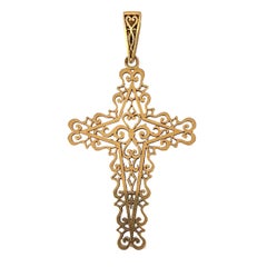 French, 18K Yellow Gold Filigree Cross Pendant