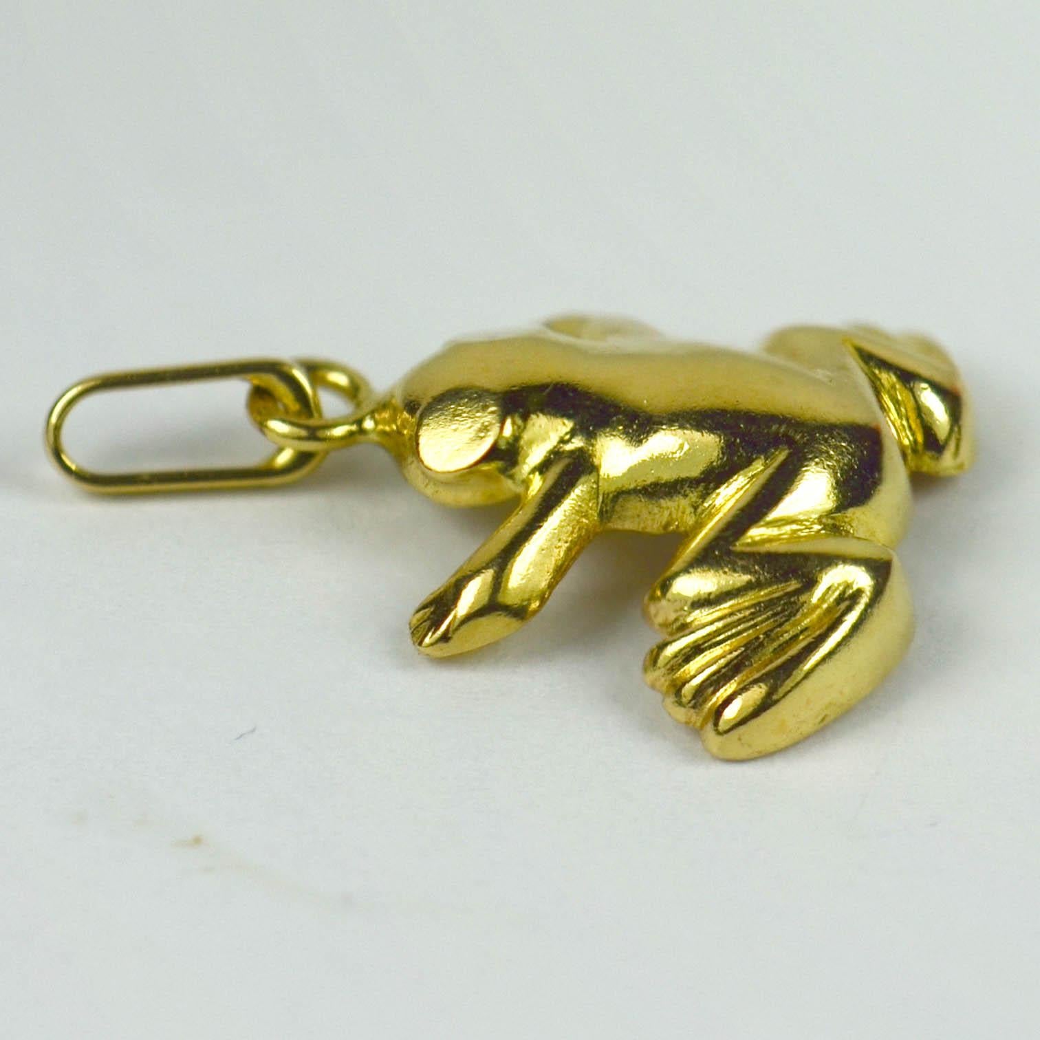 French 18 Karat Yellow Gold Frog Charm Pendant 1