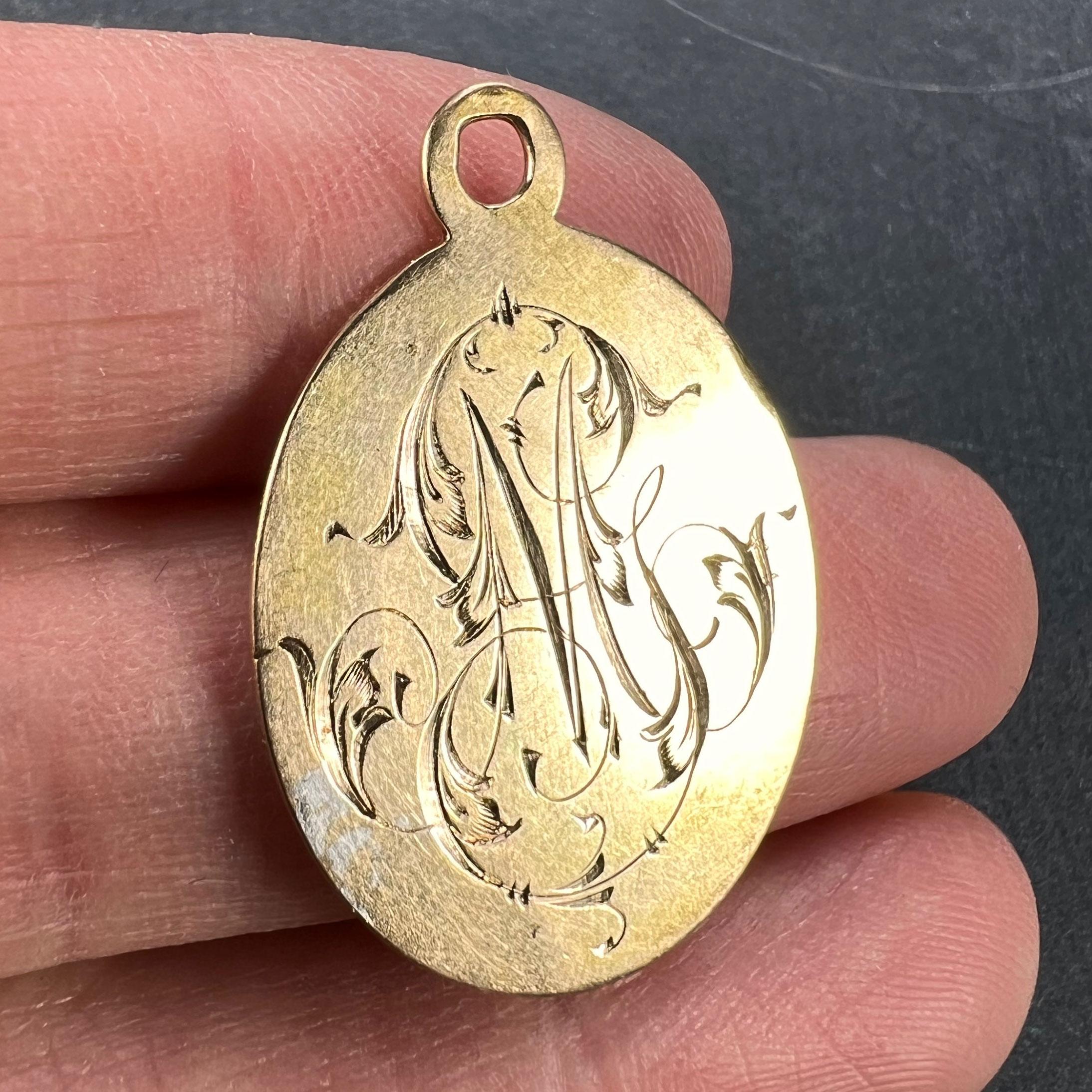 French 18k Yellow Gold GM or MG Monogram Medal Pendant For Sale 2