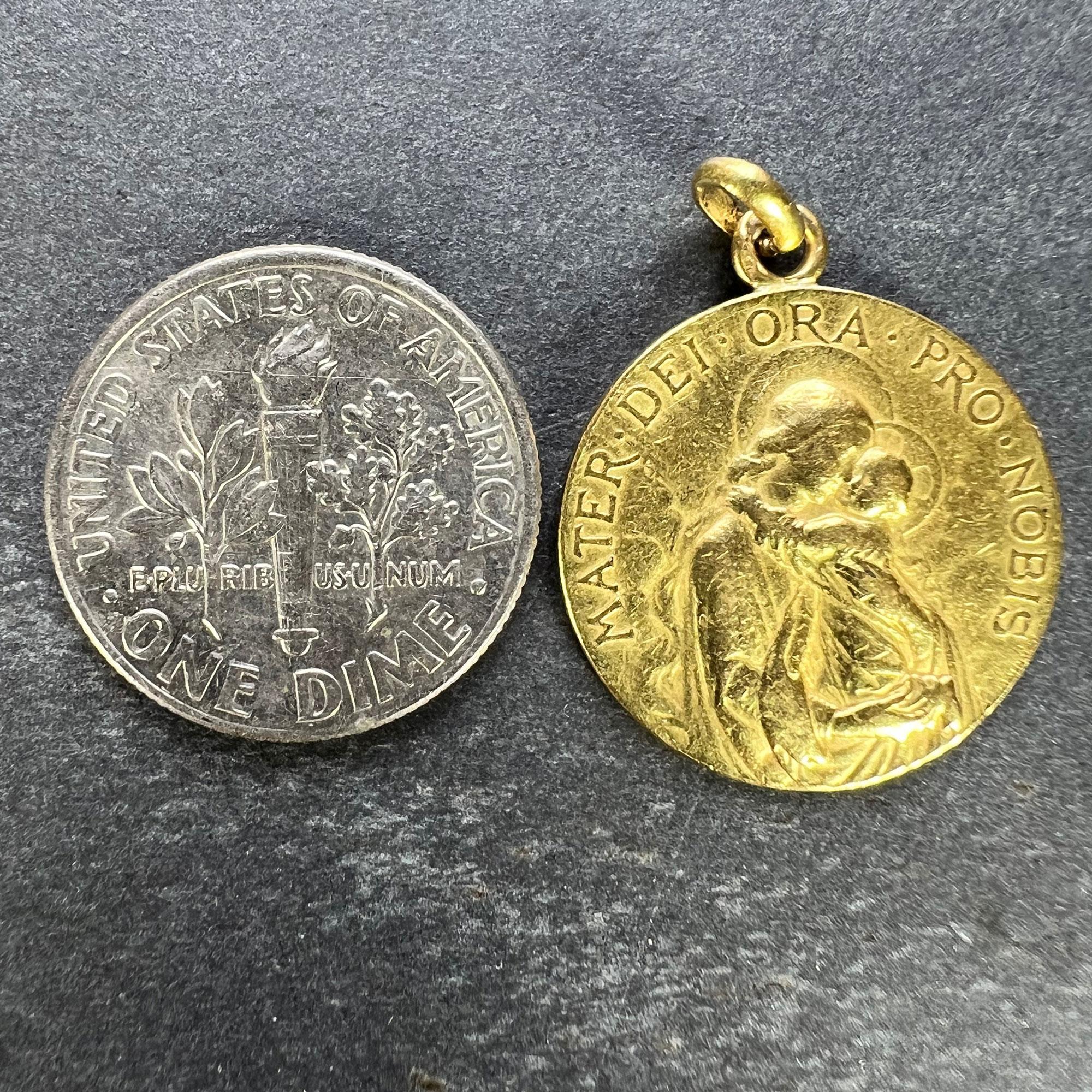 French 18K Yellow Gold Madonna and Child Medal Pendant For Sale 5