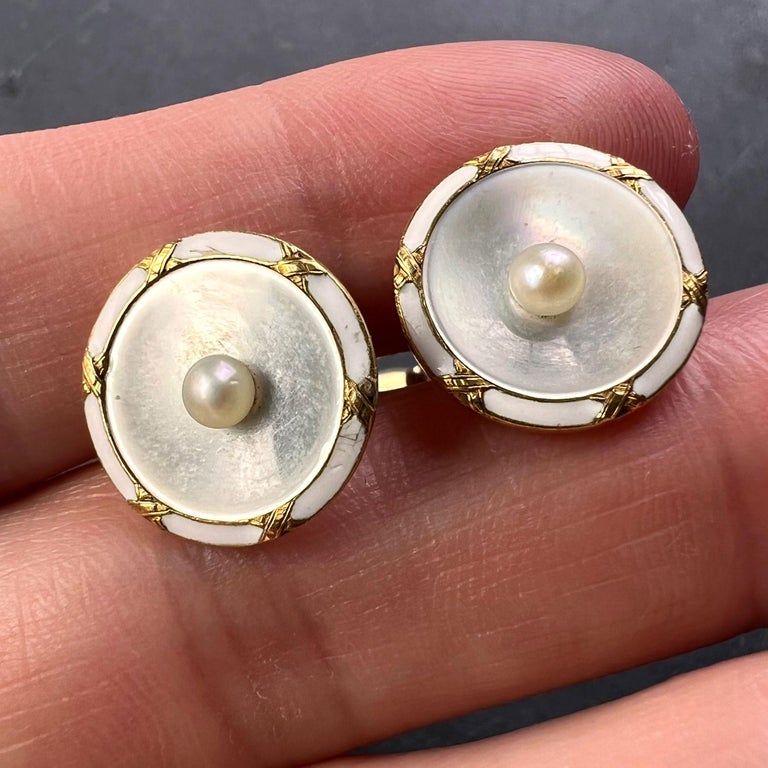 French 18k Yellow Gold Pearl, Mother of Pearl and Enamel Cufflinks For Sale 2