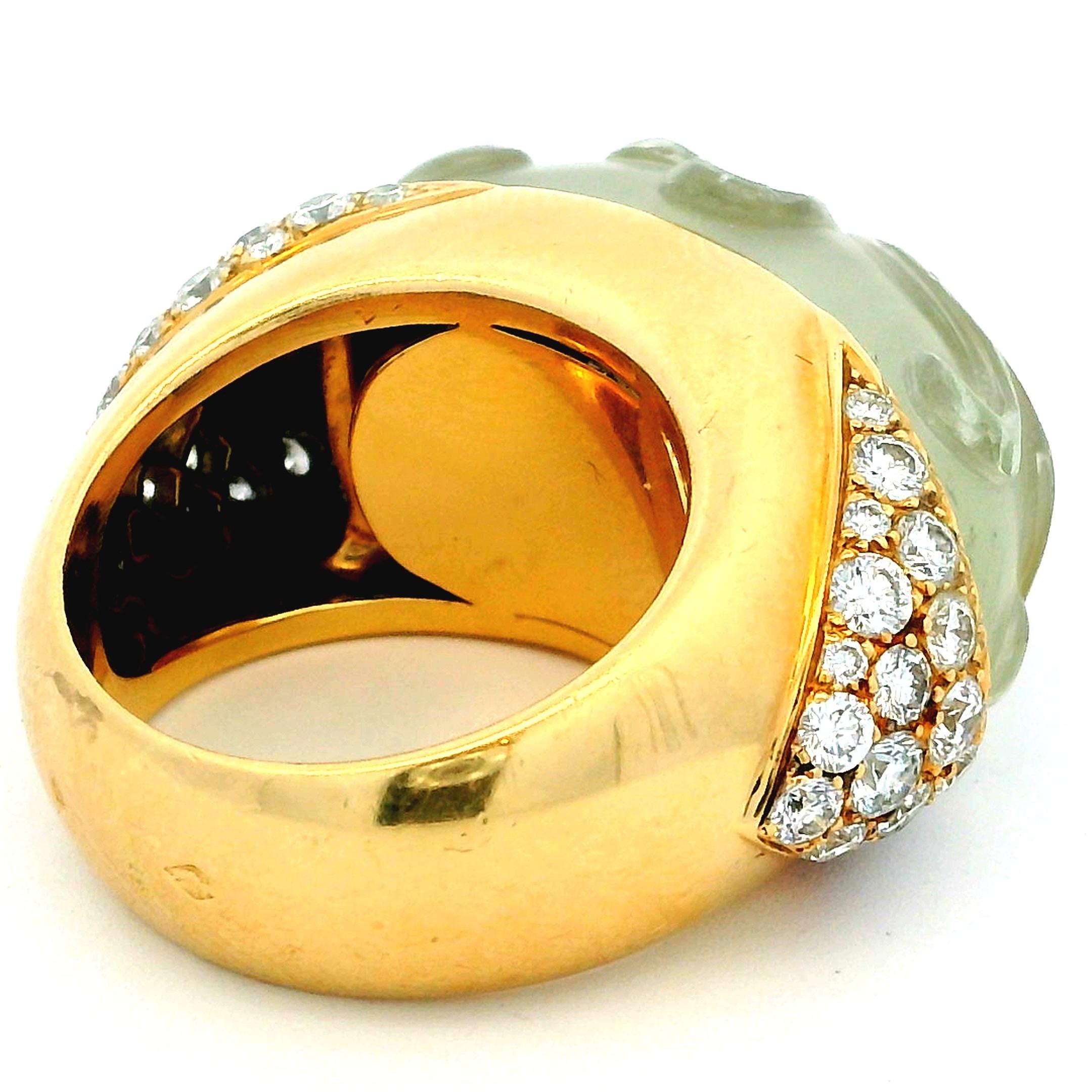 Bague française en or jaune 18K avec péridot sculpté et diamants pavés, taille 6.5 en vente 5