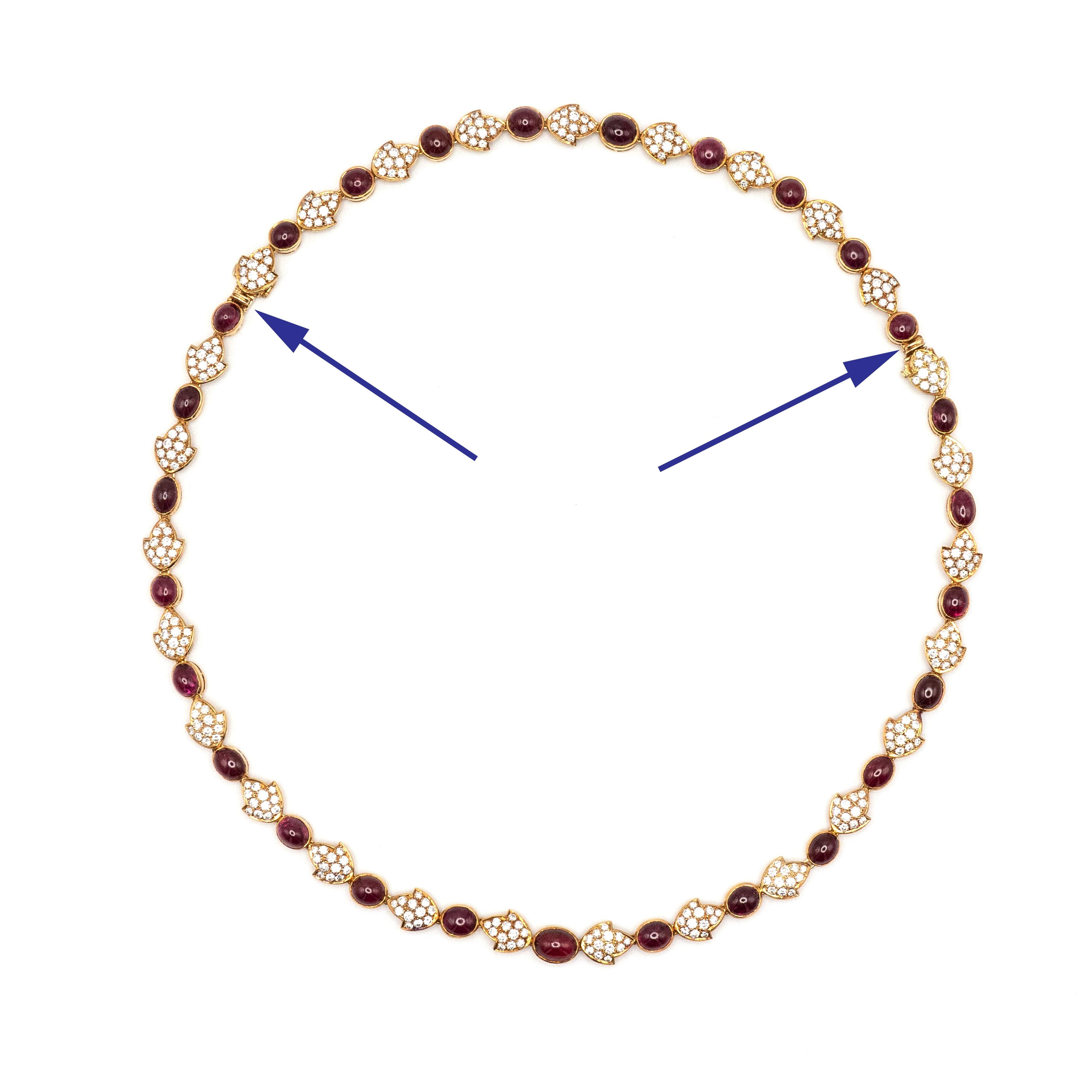 Bracelet français en or jaune 18K avec rubis et diamants en vente 5