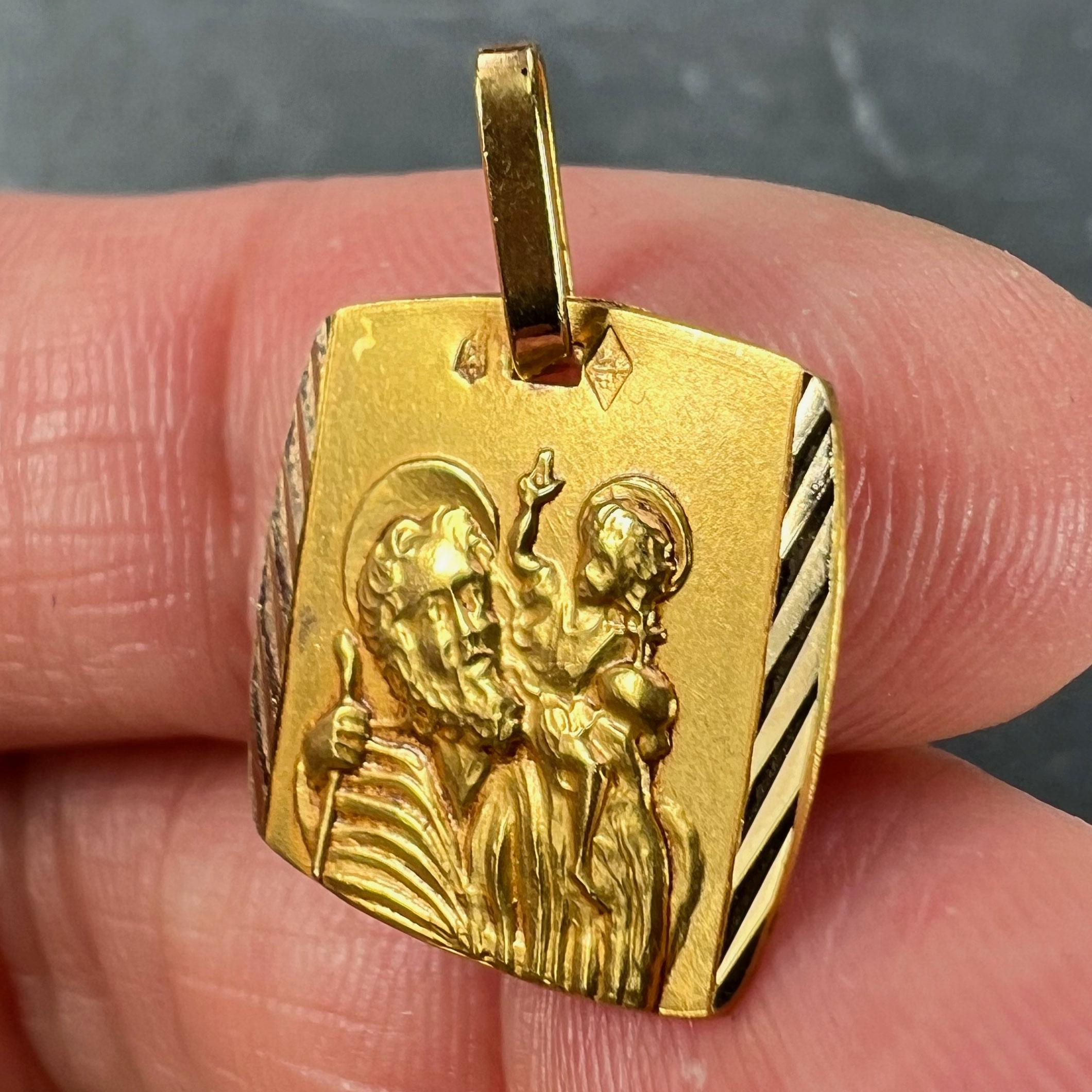 French 18K Yellow Gold Saint Christopher Charm Pendant For Sale 2