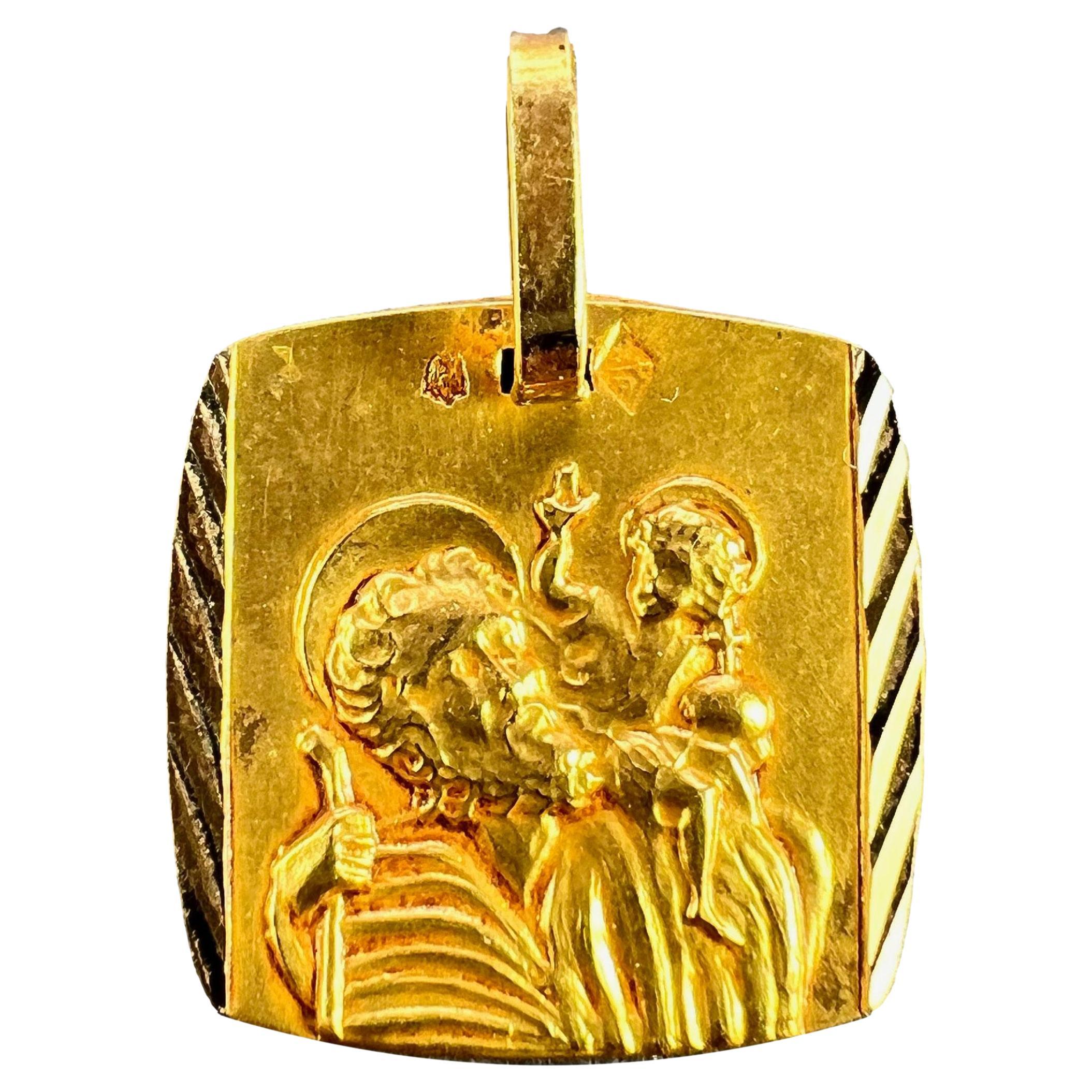 French 18K Yellow Gold Saint Christopher Charm Pendant For Sale
