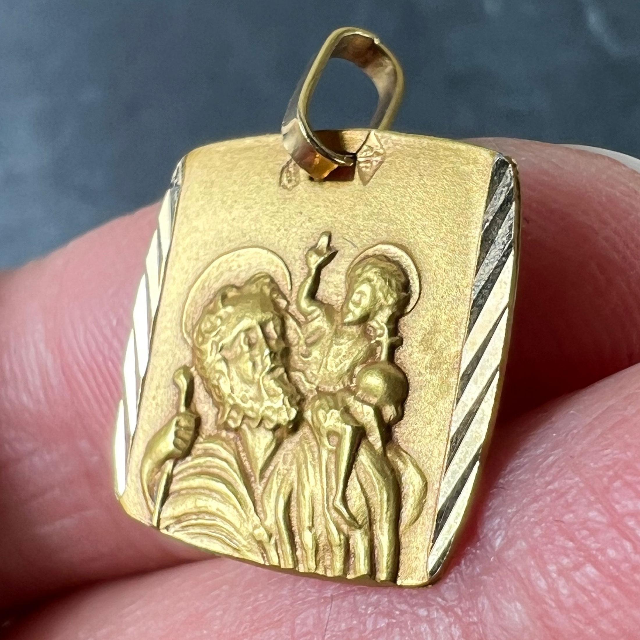 Pendentif en or jaune 18K avec breloque religieuse Saint-Christophe French en vente 2