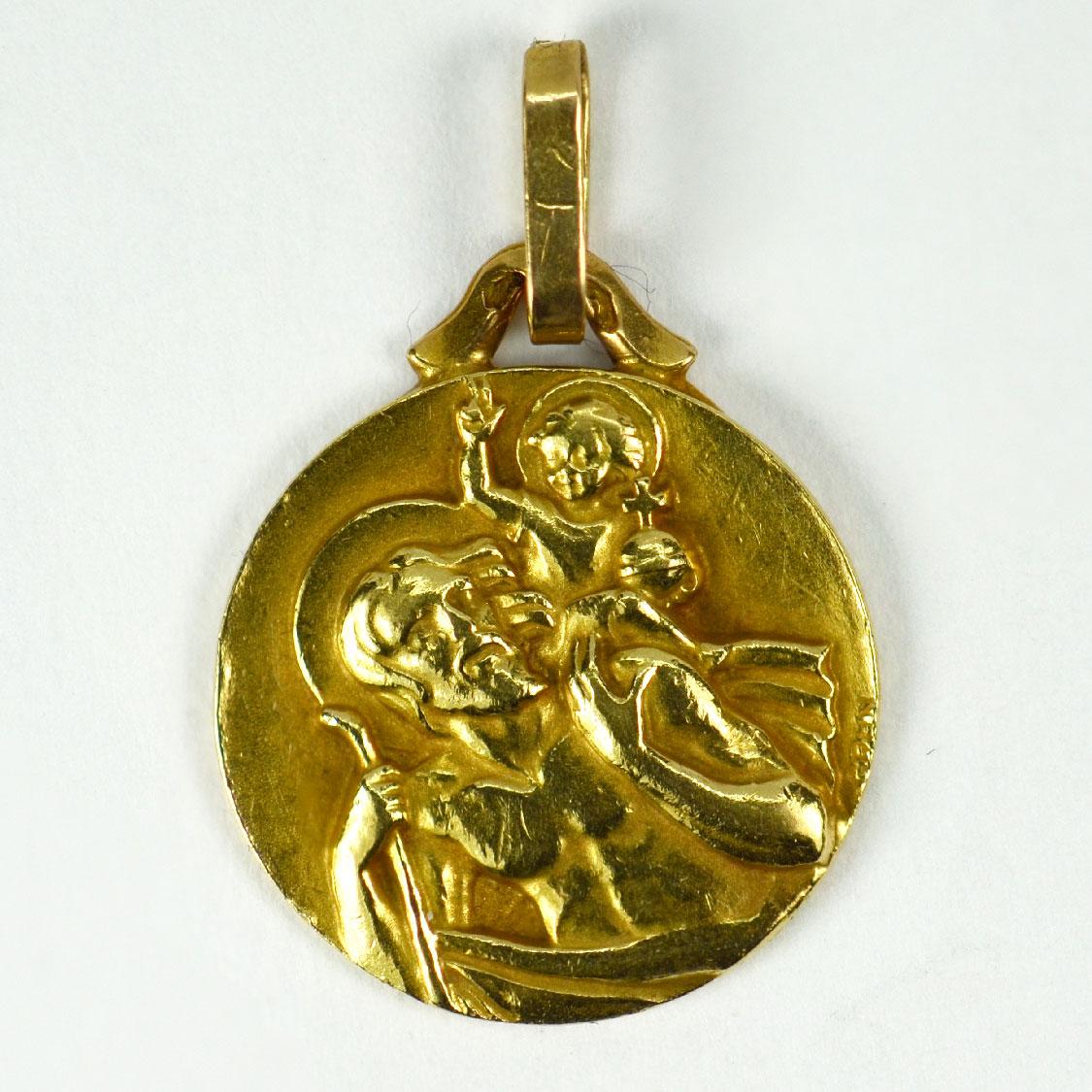 French 18K Yellow Gold St Christopher Charm Pendant In Good Condition In London, GB