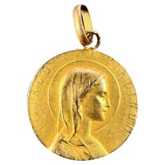 Pendentif français médaillon Virgin Mary Virgo Virginum en or jaune 18 carats