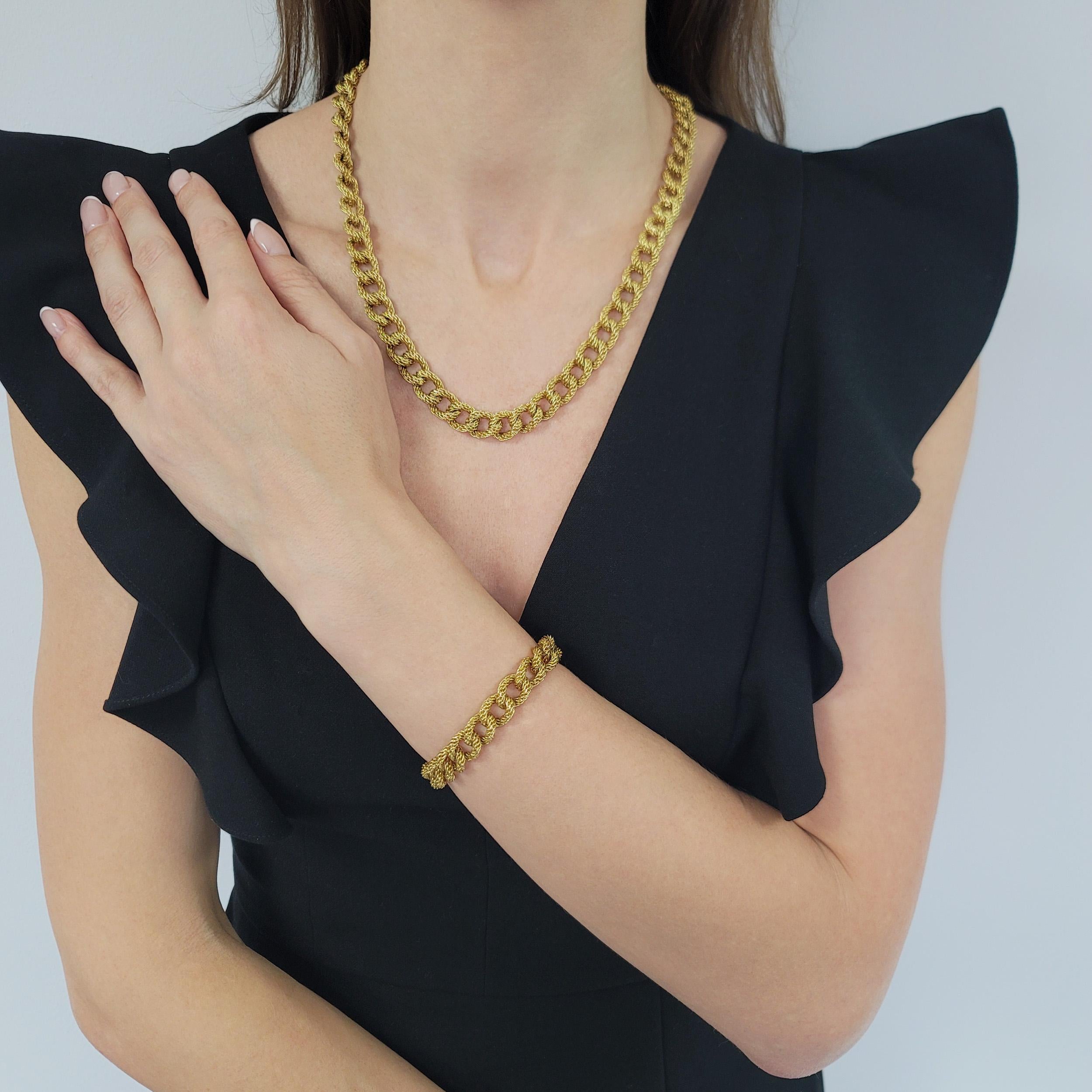 Bracciale e collana francese A Link in oro giallo 18 ct. In condizioni ottime in vendita a New York, NY