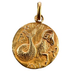French 18K Yellow Gold Zodiac Capricorn Charm Pendant
