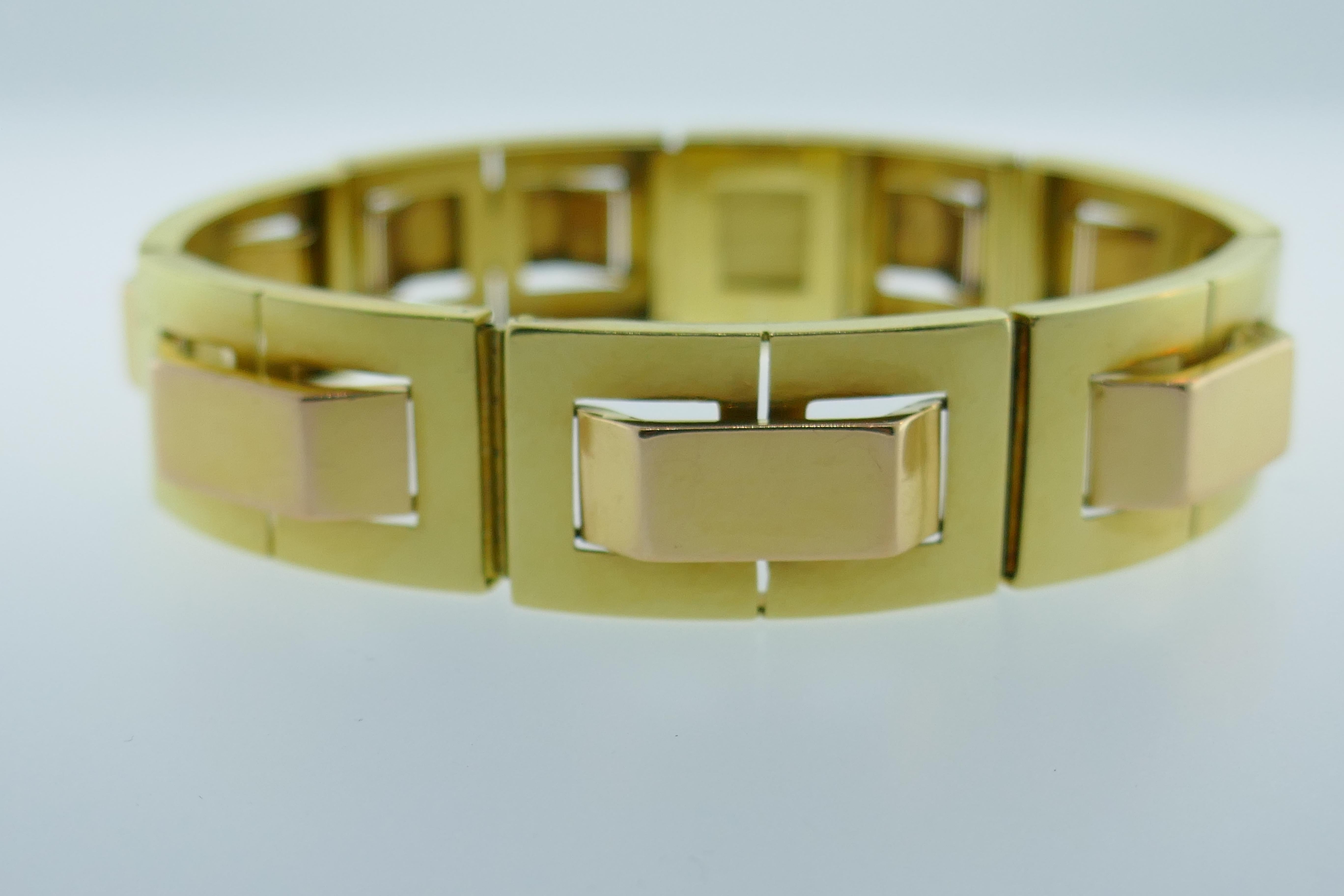 French 18k Yellow & Rose Gold Tank Bracelet Retro, circa 1940s In Excellent Condition In Beverly Hills, CA