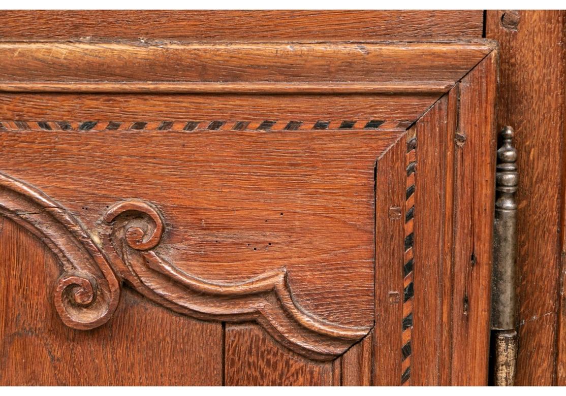 French 18th-19th Century Carved Oak Cabinet/ Cupboard In Distressed Condition In Bridgeport, CT