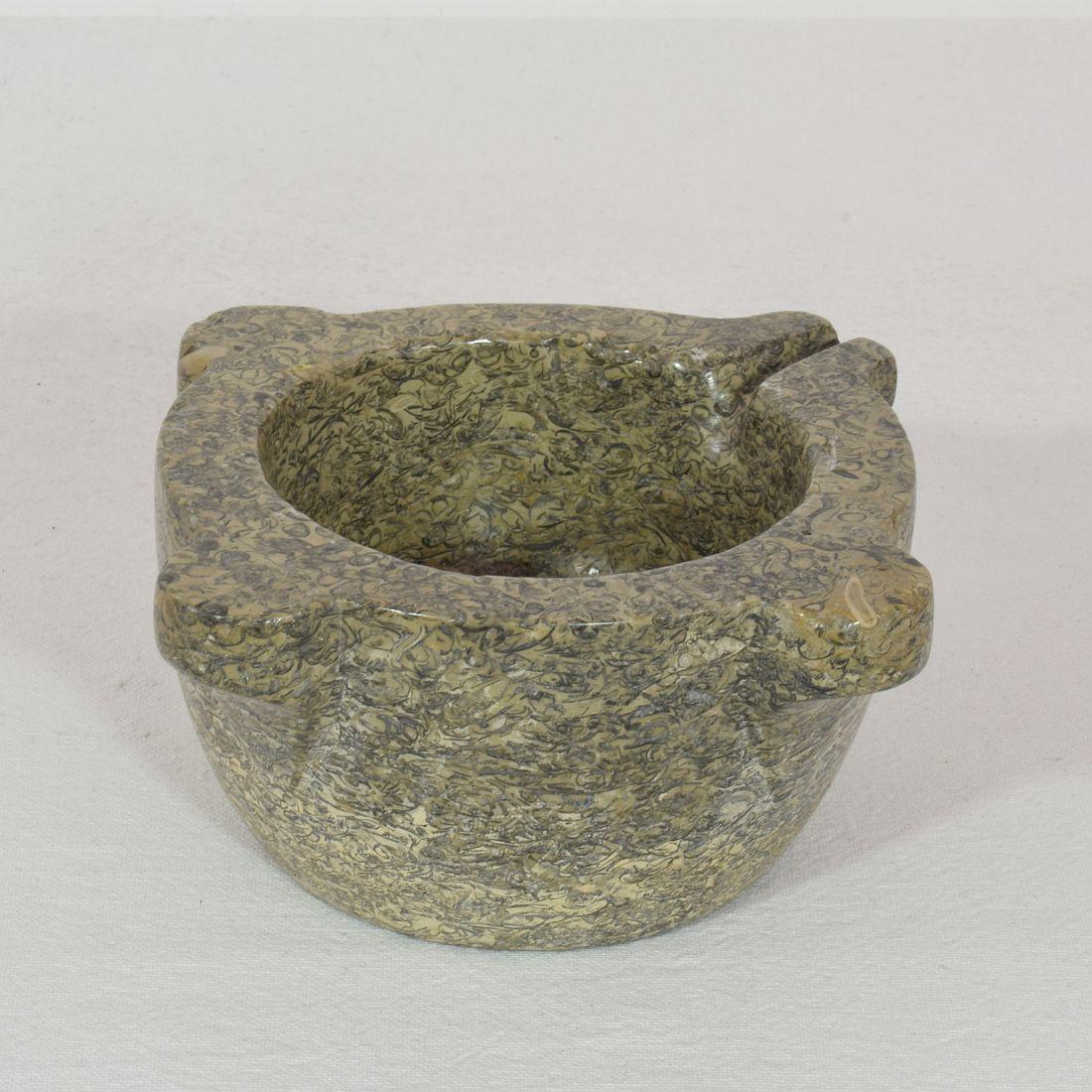 Mortar aus Marmor aus dem 18. bis 19. Jahrhundert im Angebot 2