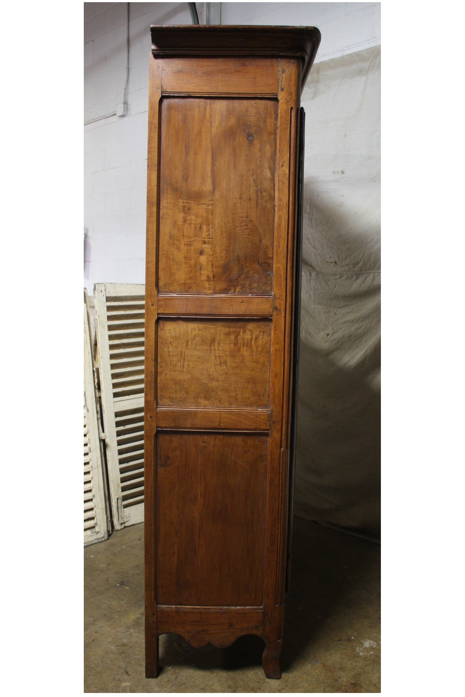 French 18th Century Armoire 7